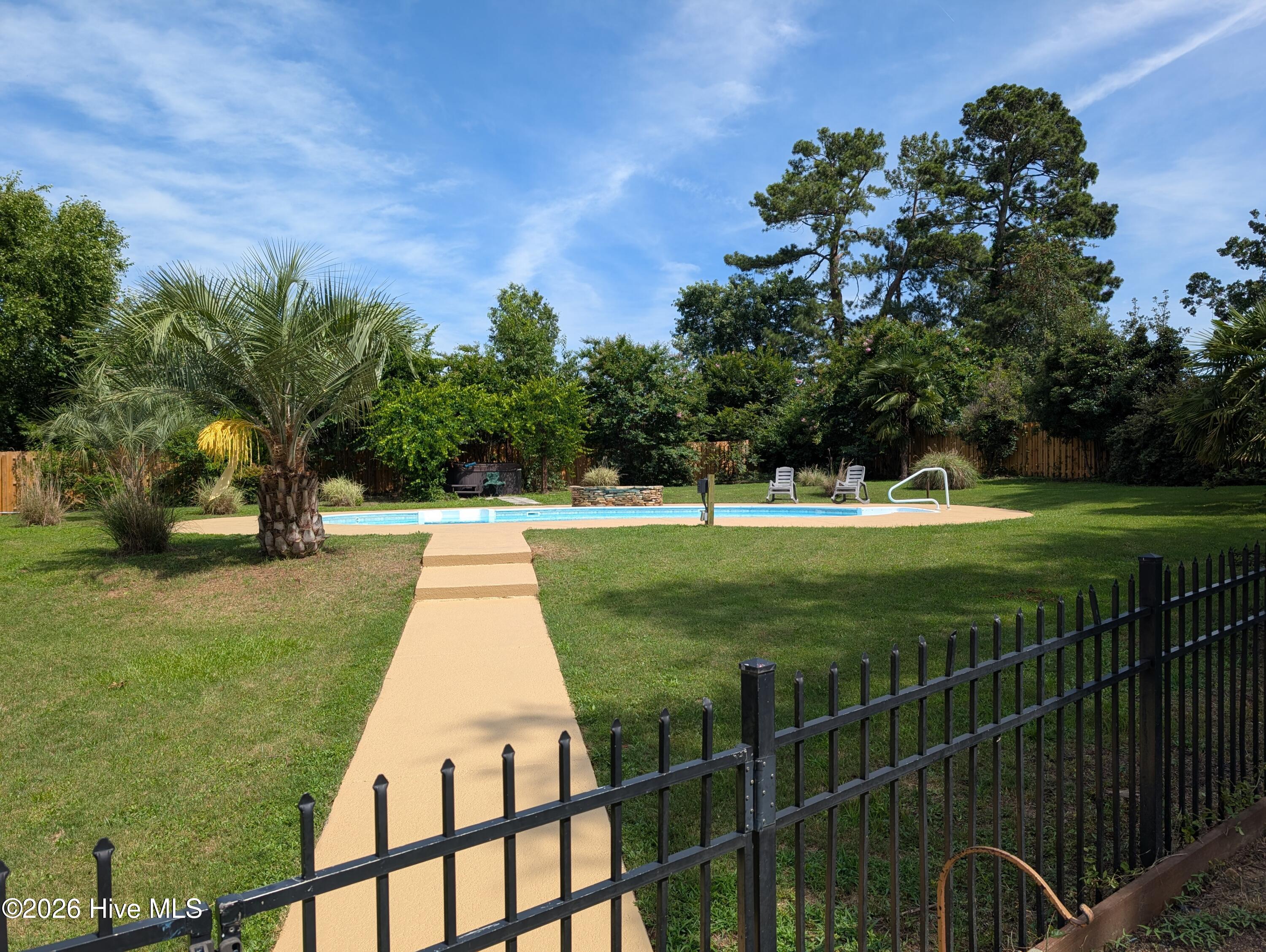 888 Rainne Court Property Photo 37