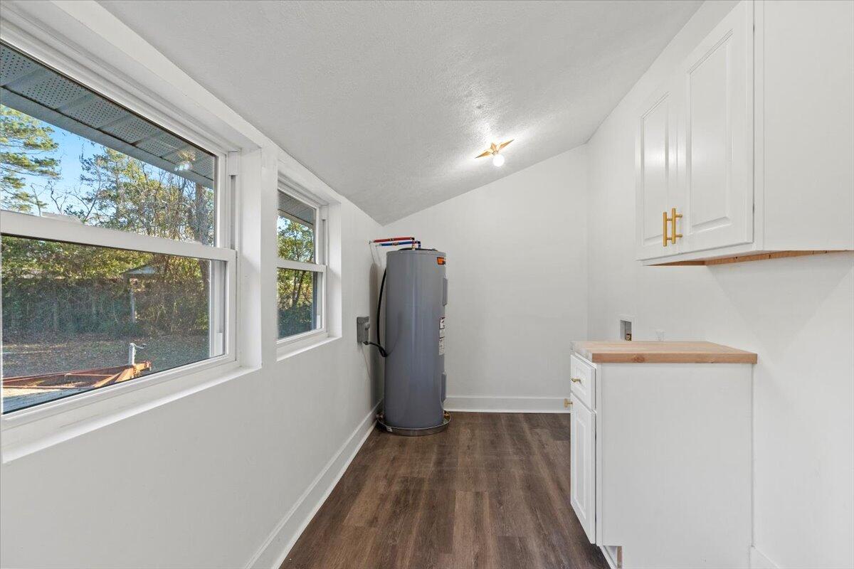 144 N Gibson Street Property Photo 12
