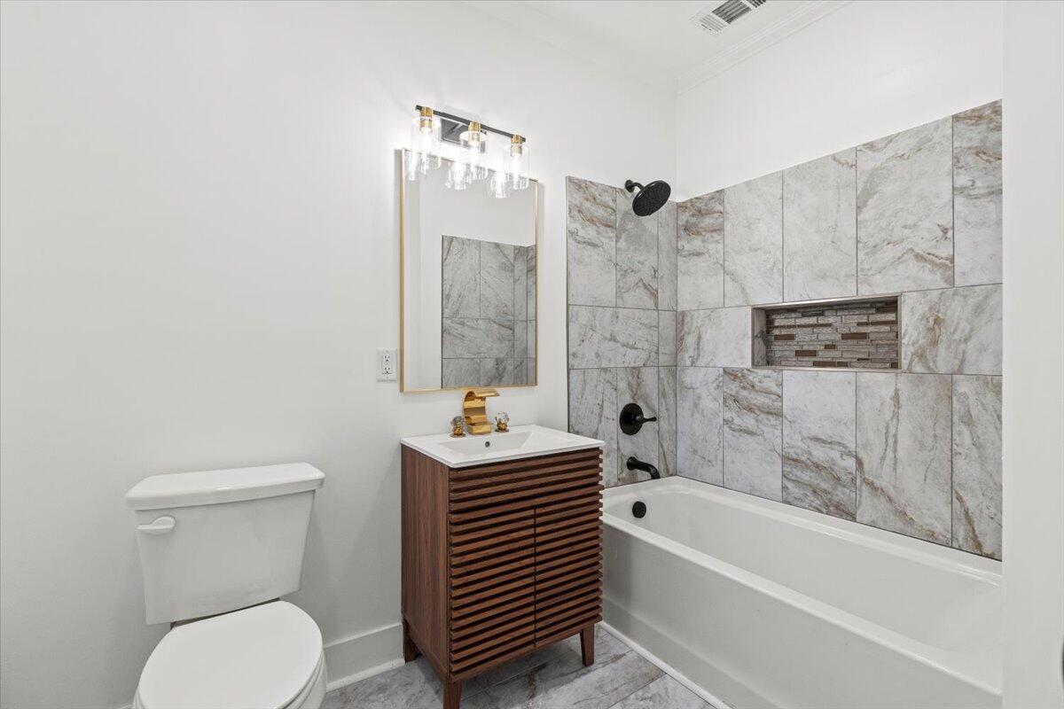 144 N Gibson Street Property Photo 20