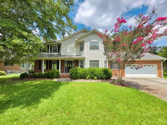 613 Skyline Drive Property Photo 1