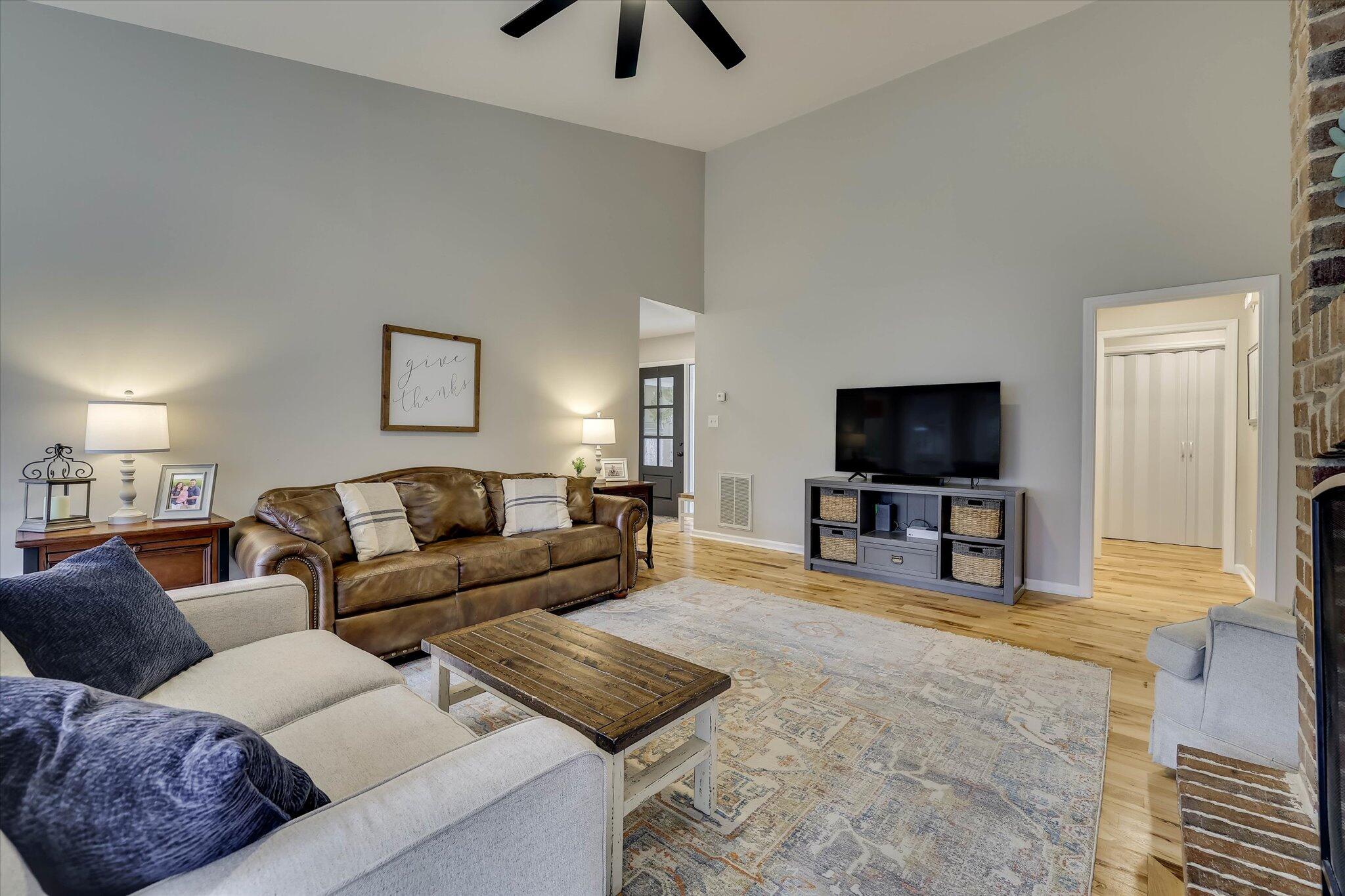 118 Southwind Drive Property Photo 15