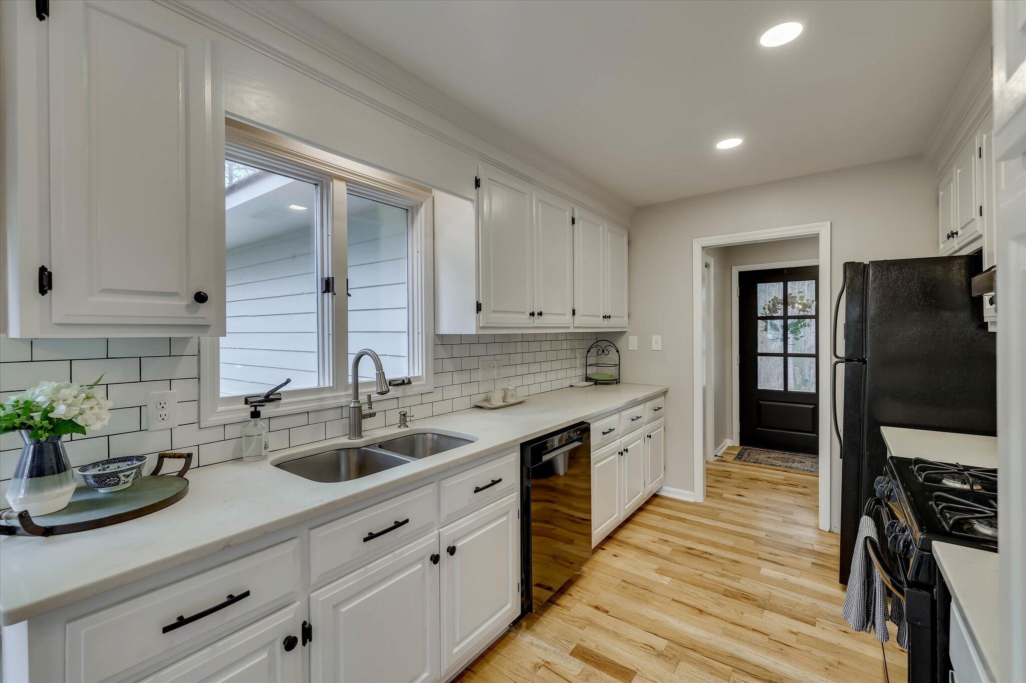 118 Southwind Drive Property Photo 19