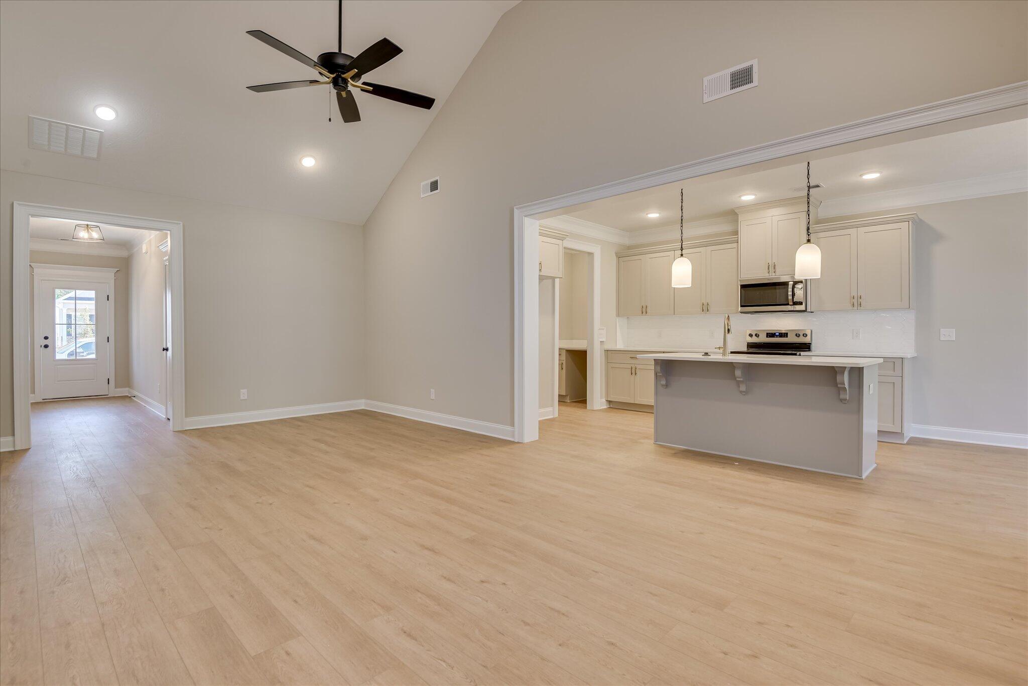 960 Speckled Teal Path Property Photo 11