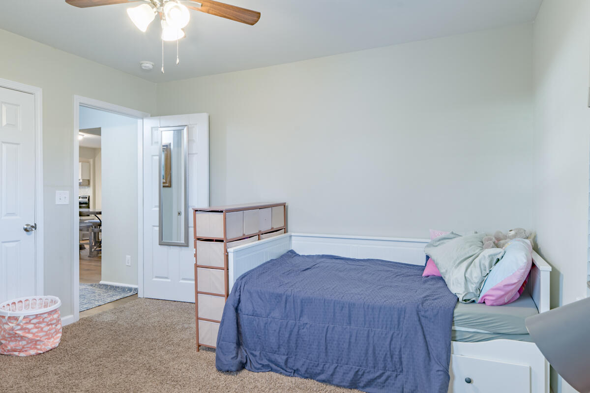 1877 Kissingbower Road Property Photo 24