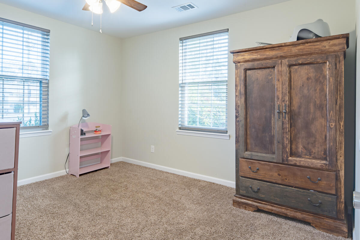 1877 Kissingbower Road Property Photo 26