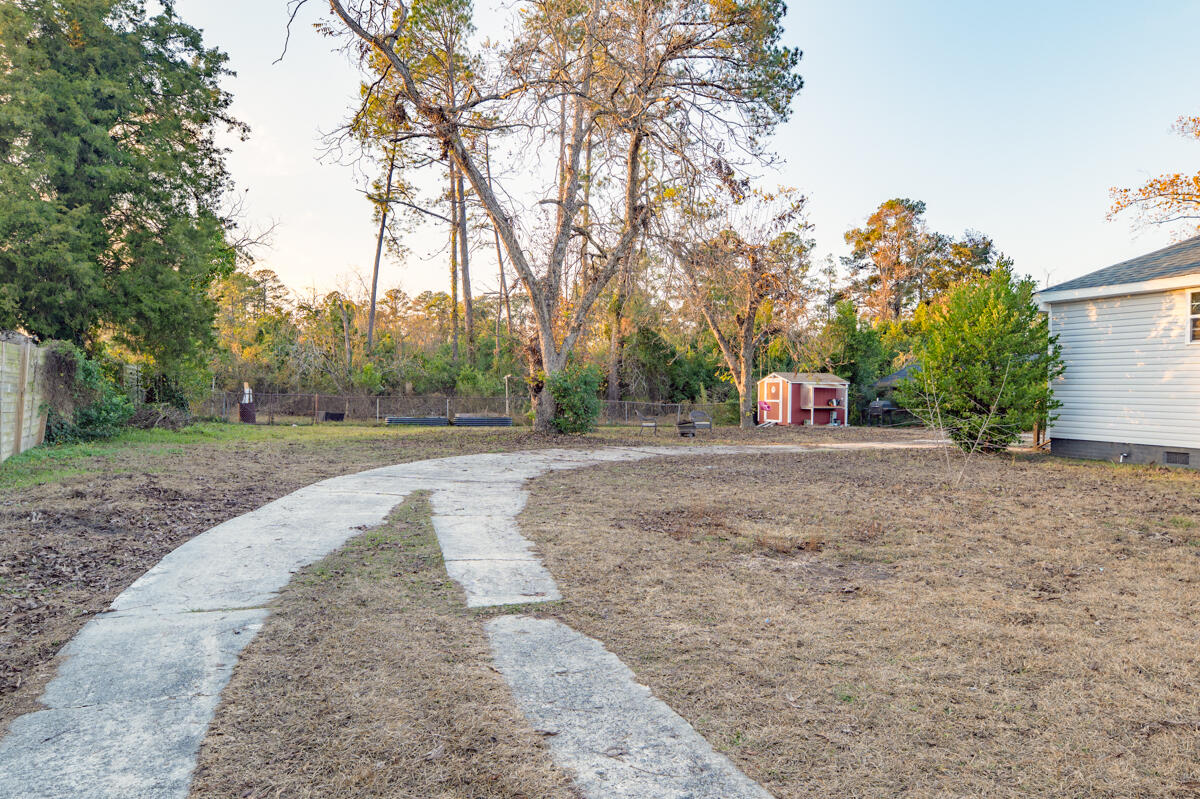 1877 Kissingbower Road Property Photo 37