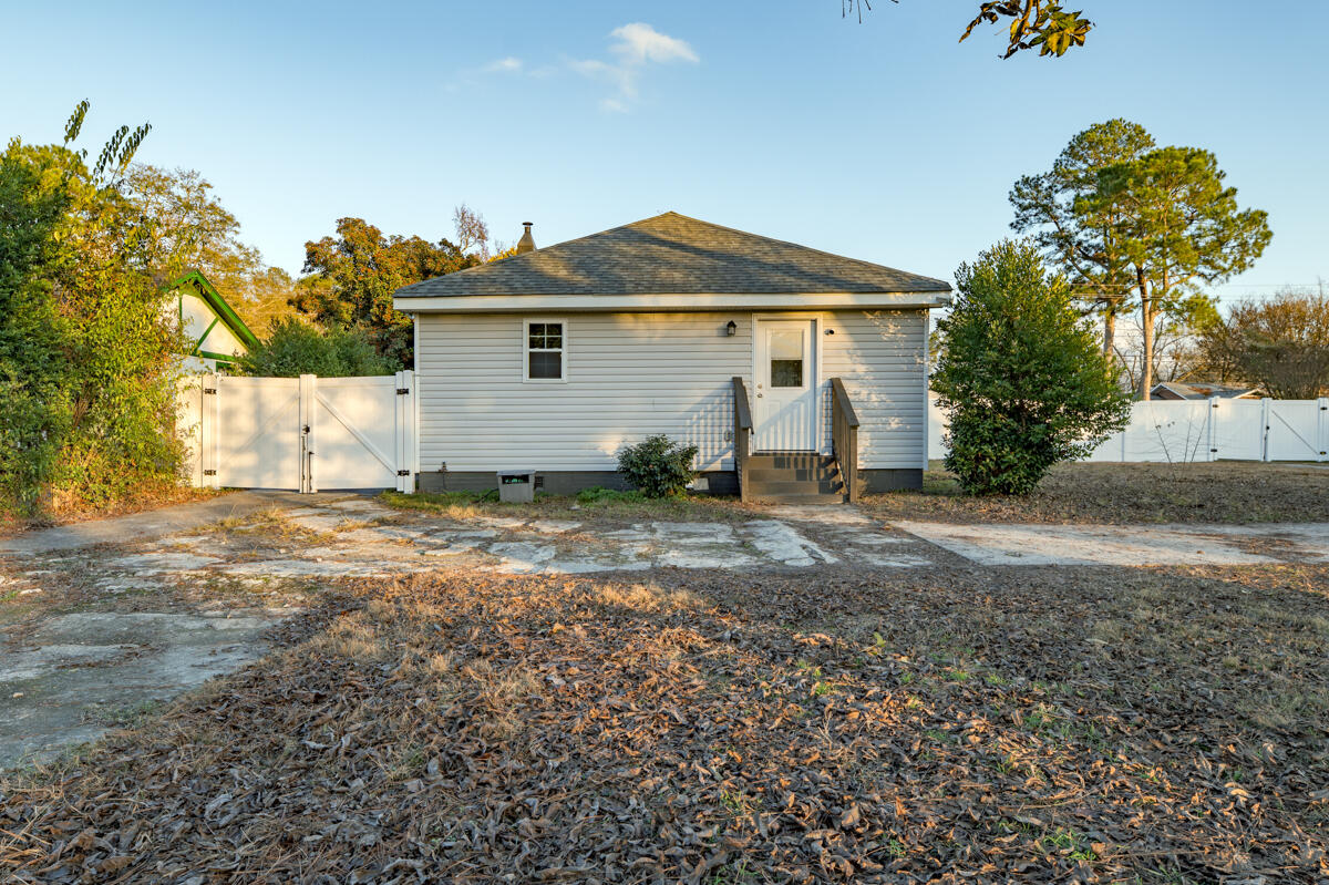 1877 Kissingbower Road Property Photo 40