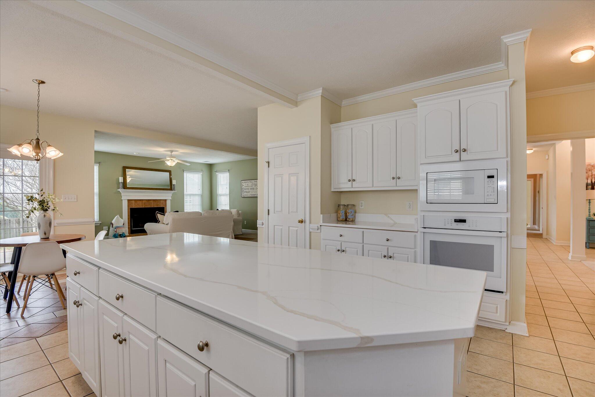 973 Windmill Parkway Property Photo 25