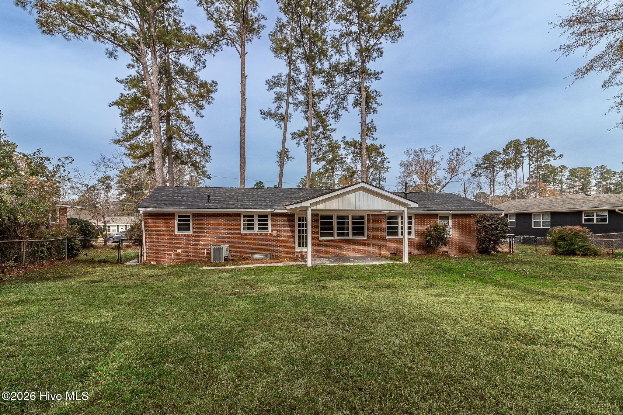 2908 Stratford Drive Property Photo 36