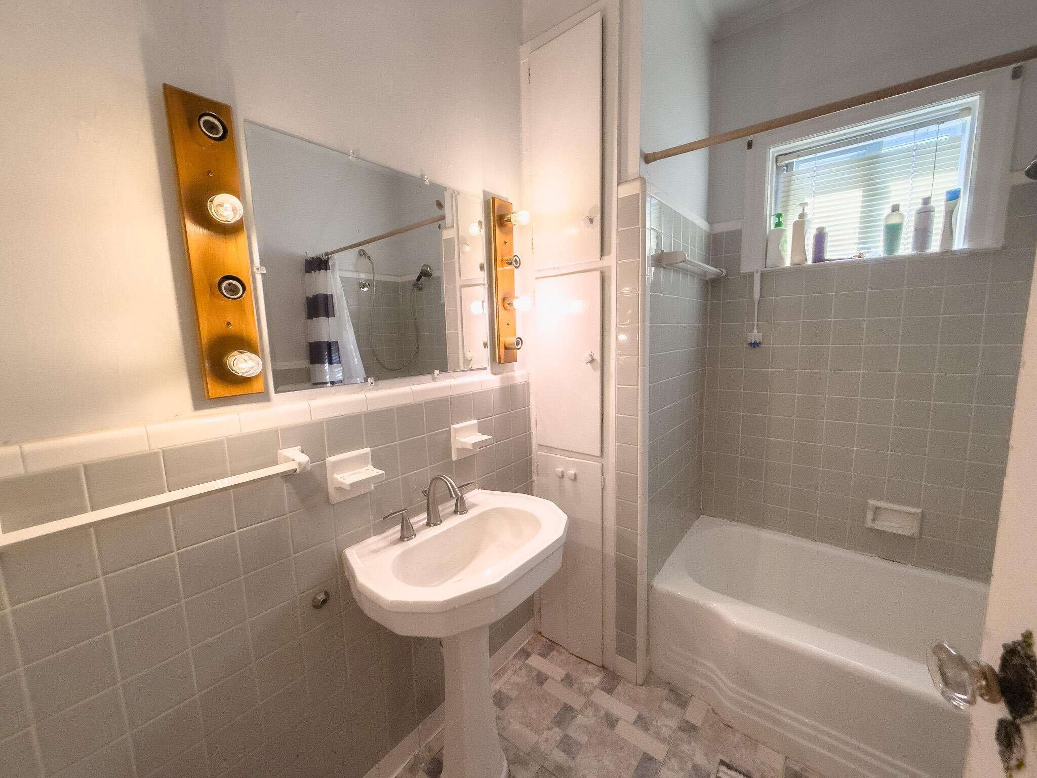 727 Harvey Street Property Photo 56