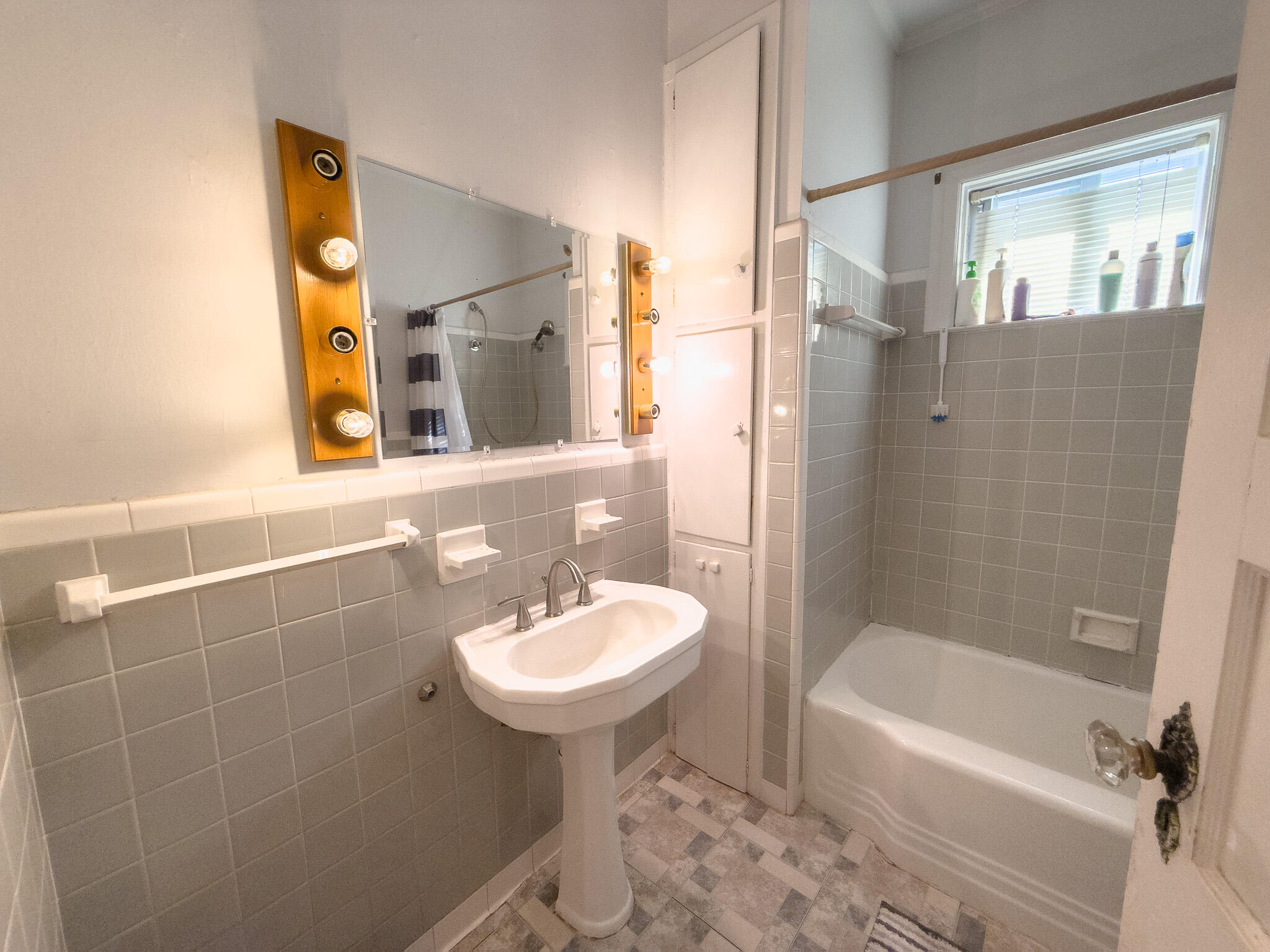727 Harvey Street Property Photo 57
