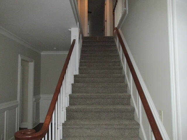 6 Conifer Square Property Photo 3