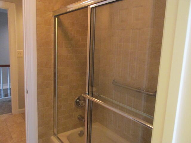 6 Conifer Square Property Photo 22