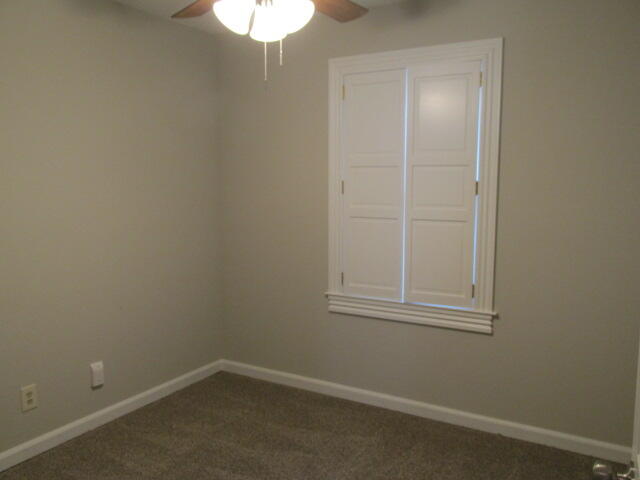 6 Conifer Square Property Photo 25