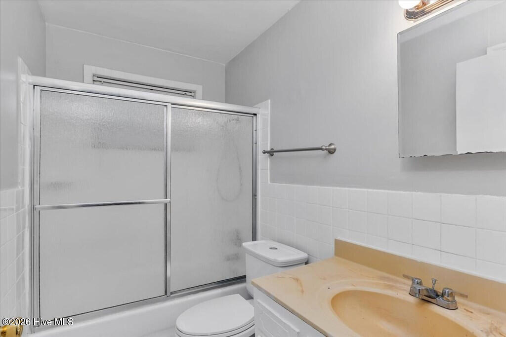 2923 Virginia Road Property Photo 3