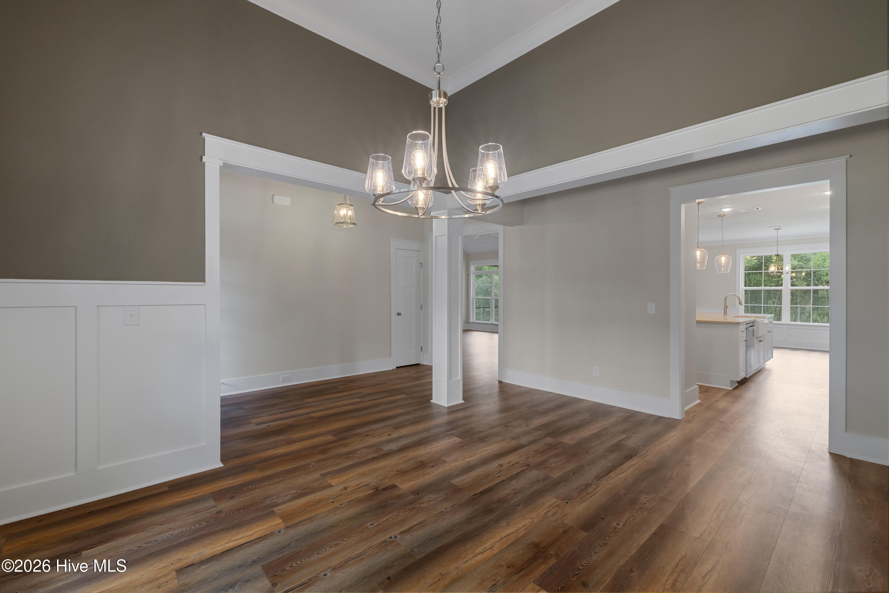 1200 Bellingham Drive Property Photo 11