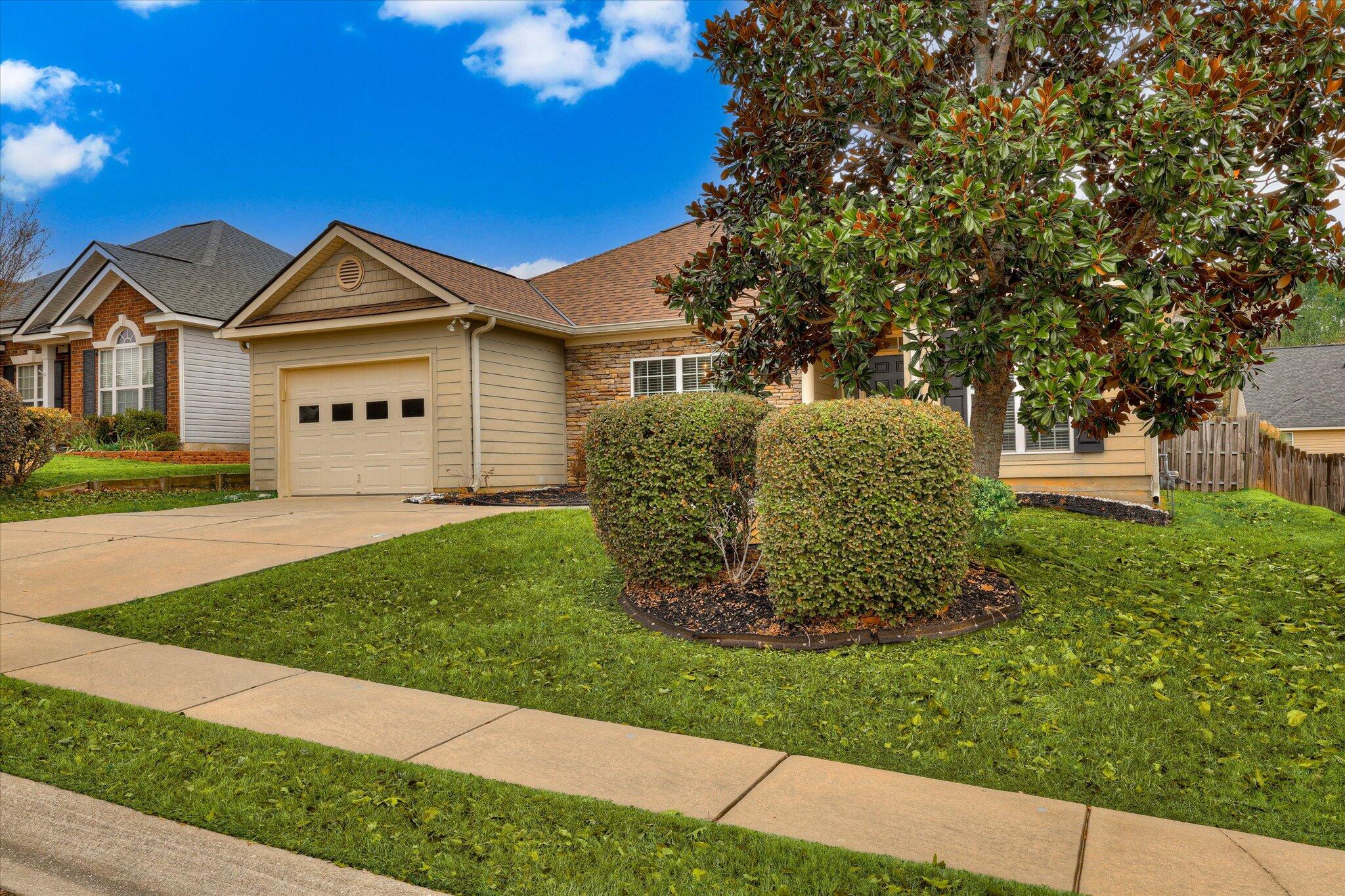 721 Wickham Drive Property Photo 4