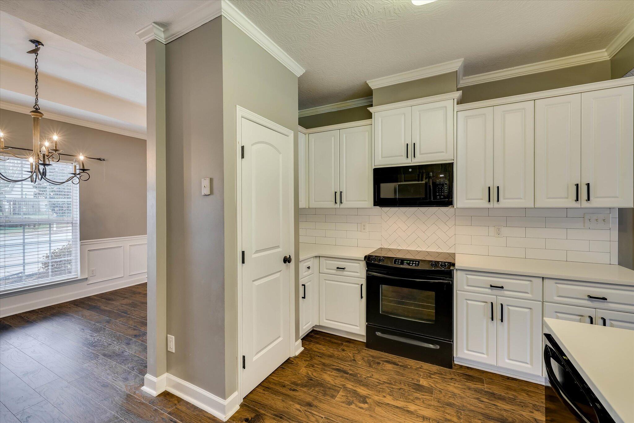 721 Wickham Drive Property Photo 13