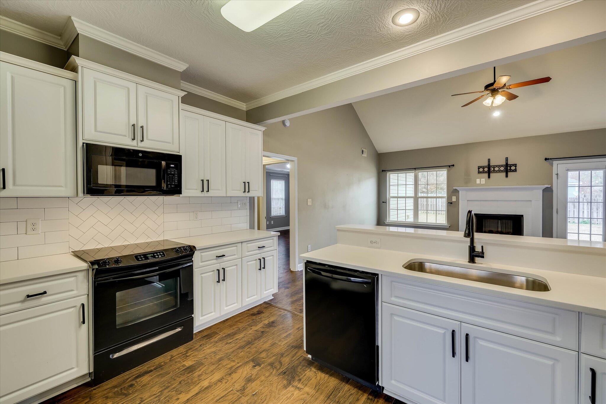721 Wickham Drive Property Photo 14