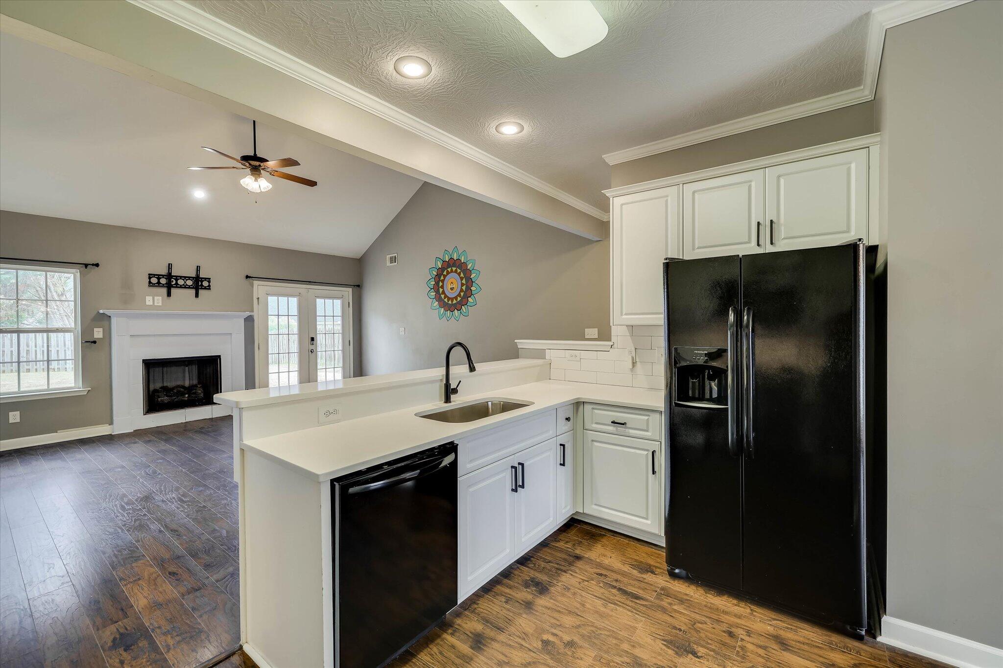 721 Wickham Drive Property Photo 15