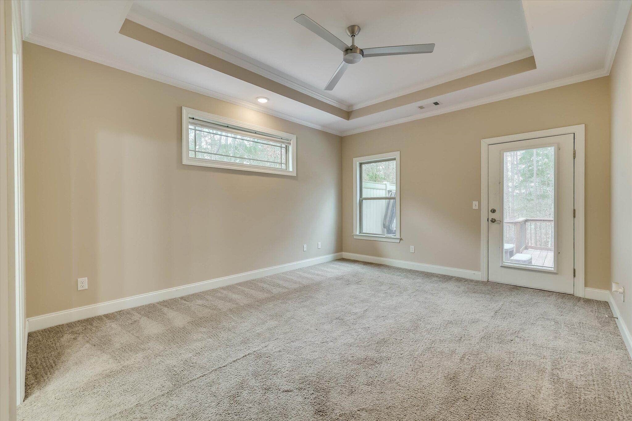 185 Bereau Drive Property Photo 22
