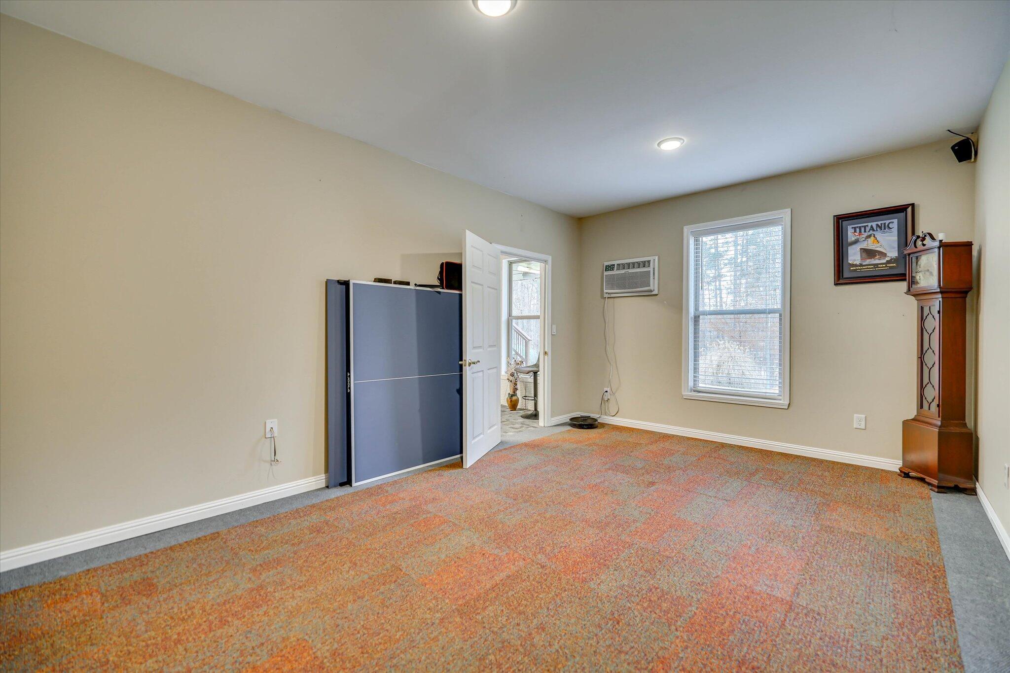 185 Bereau Drive Property Photo 47