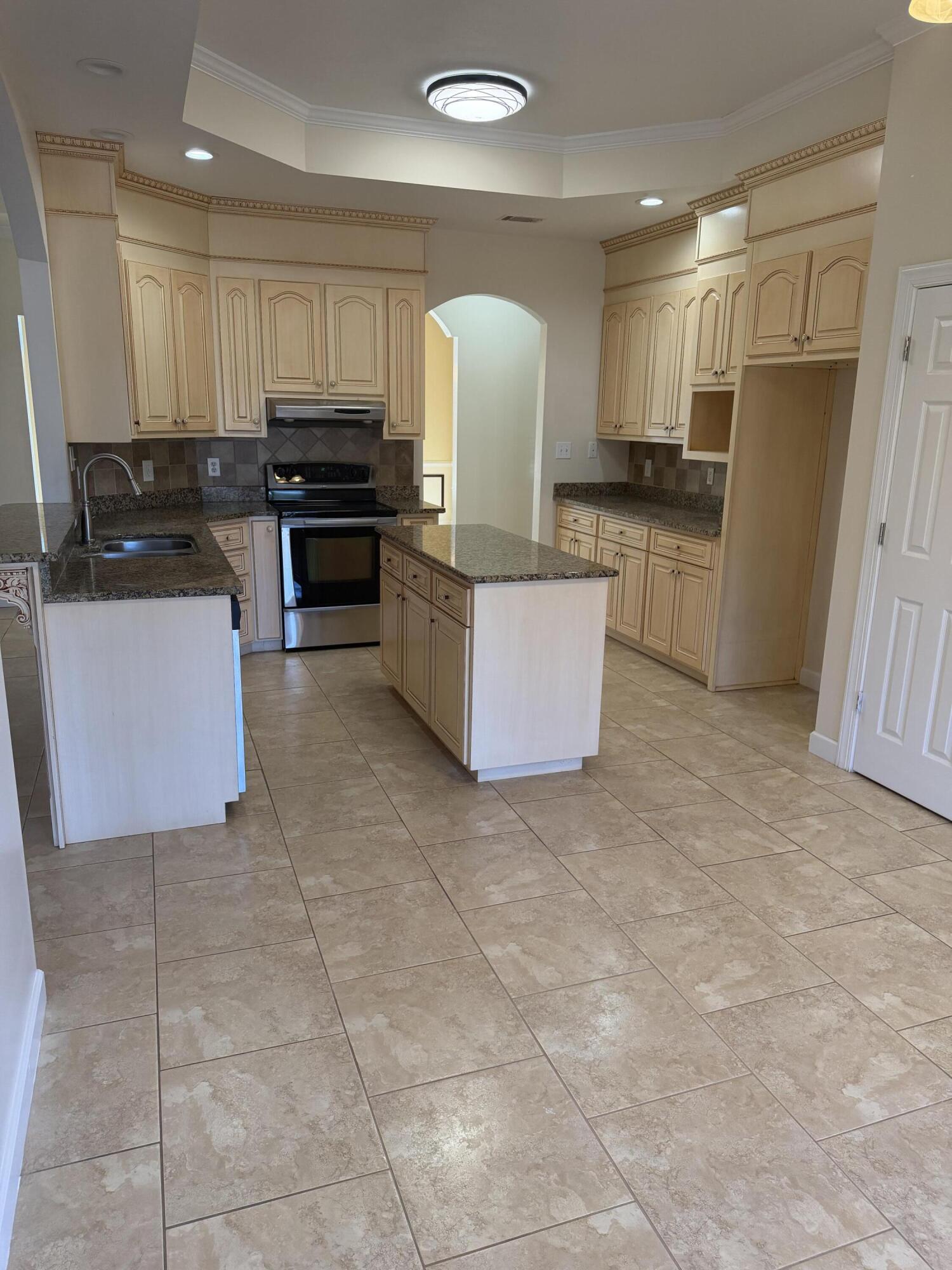1033 Marks Walden Road Property Photo 5