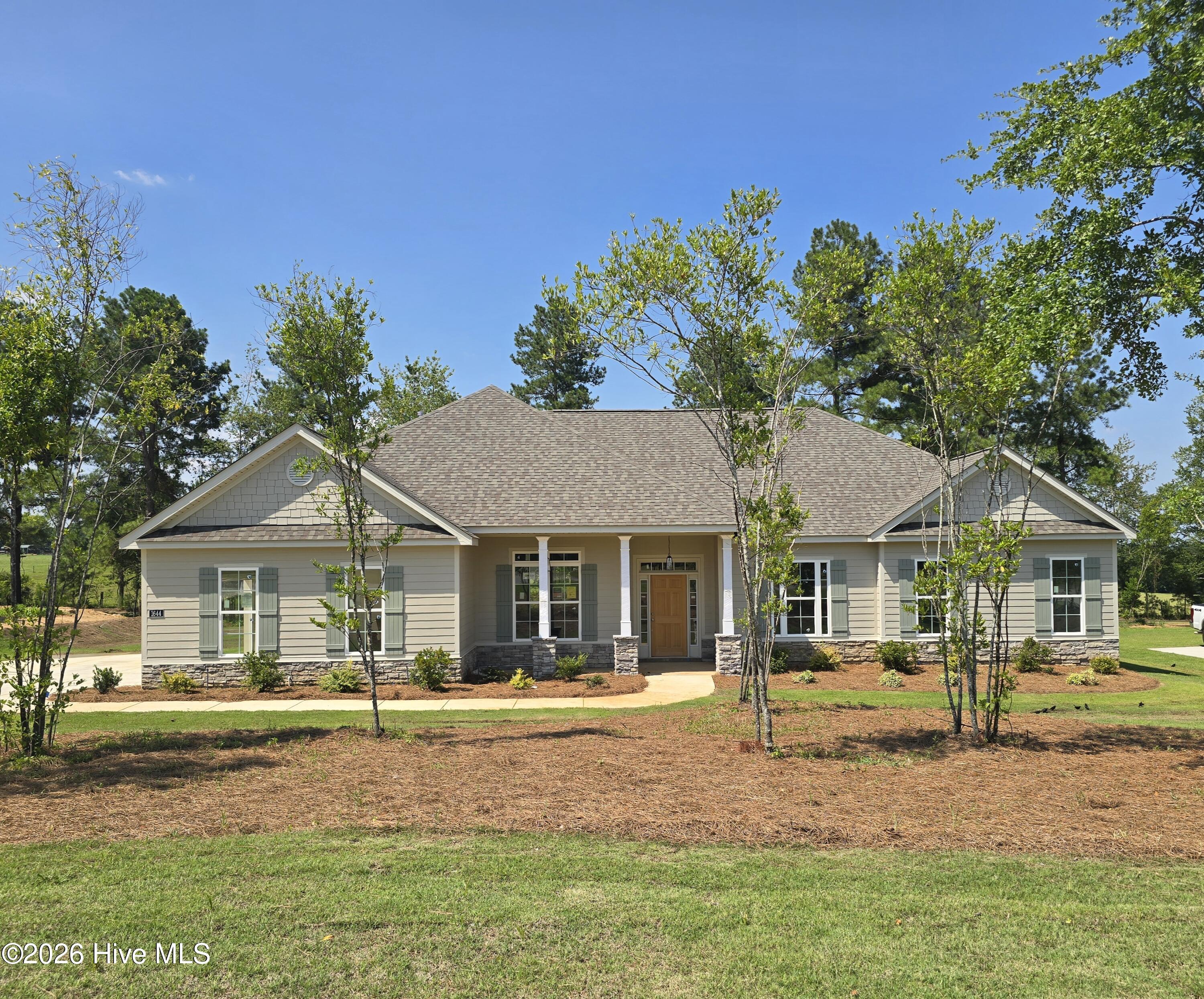 1644 Bellingham Drive Property Photo 1