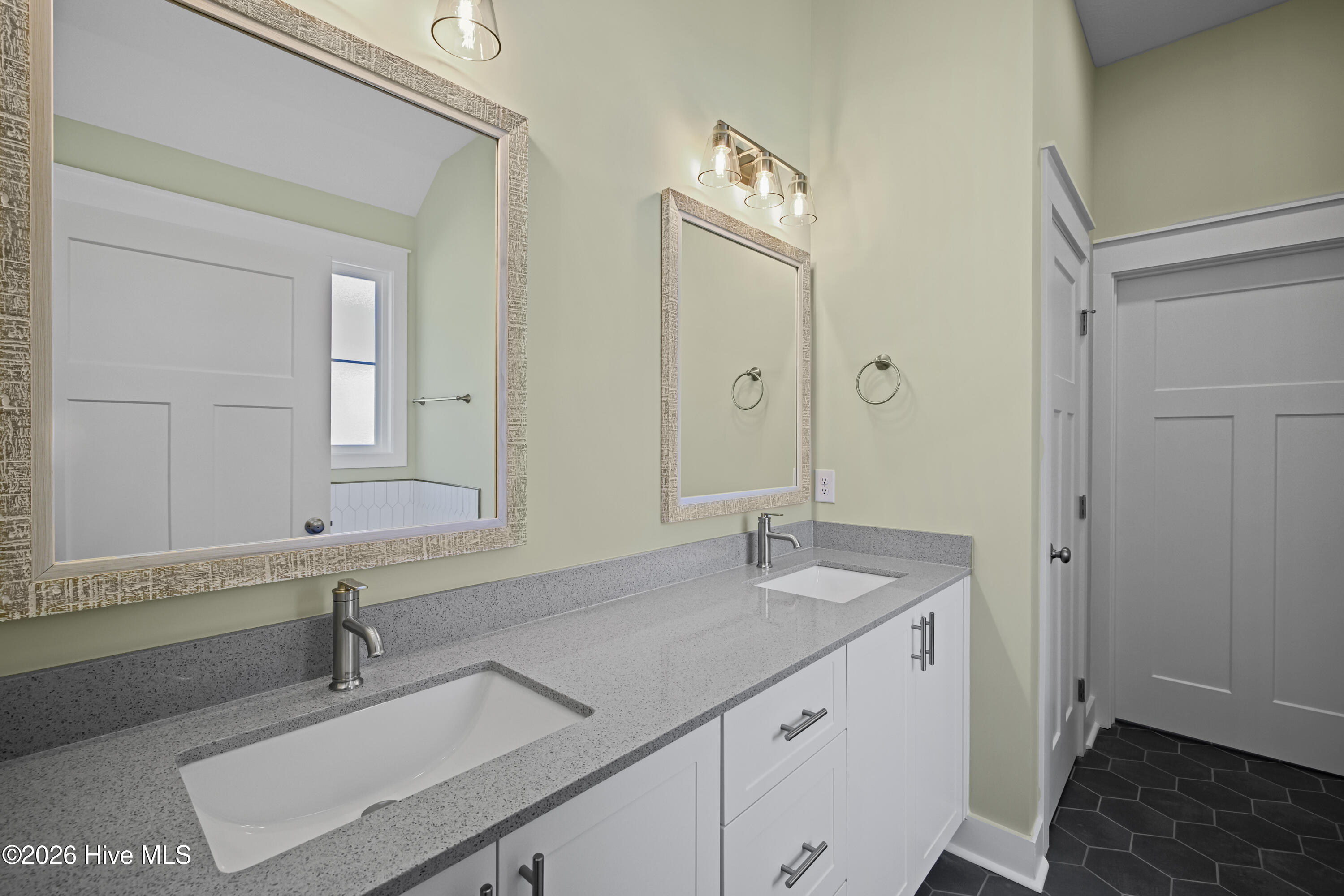 1644 Bellingham Drive Property Photo 35