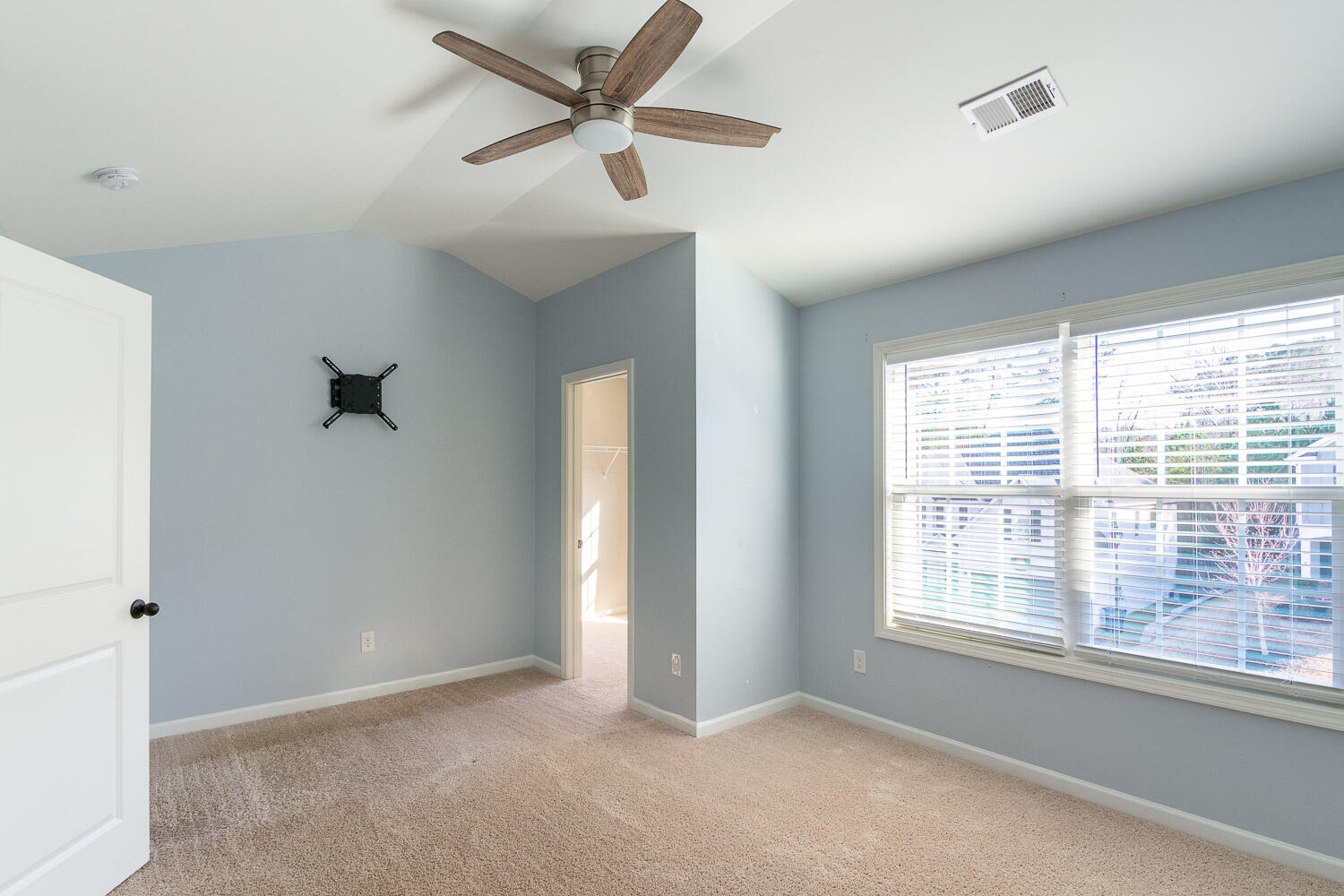 207 Palisade Ridge Property Photo 28