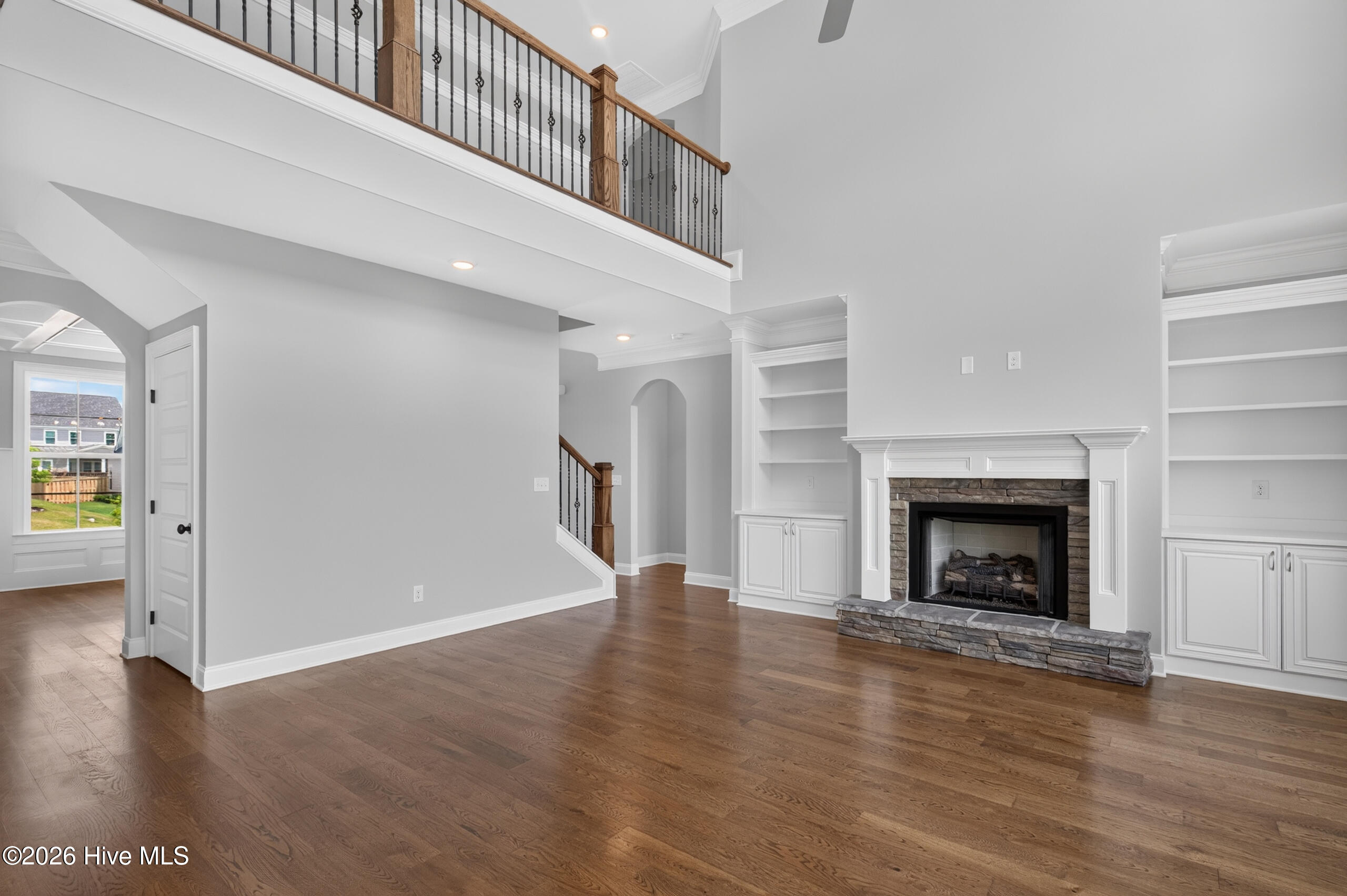 448 Woodlawn Street Property Photo 14