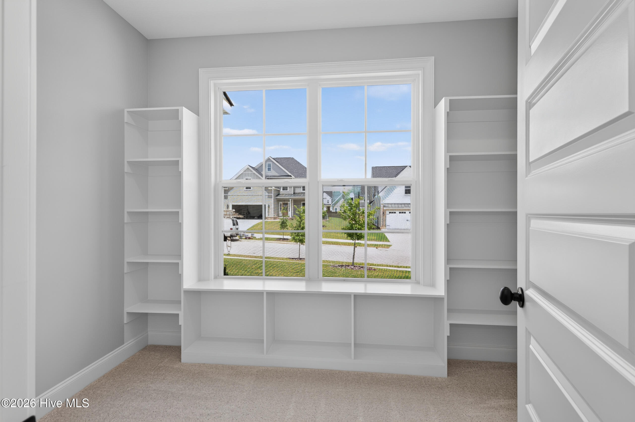 448 Woodlawn Street Property Photo 29