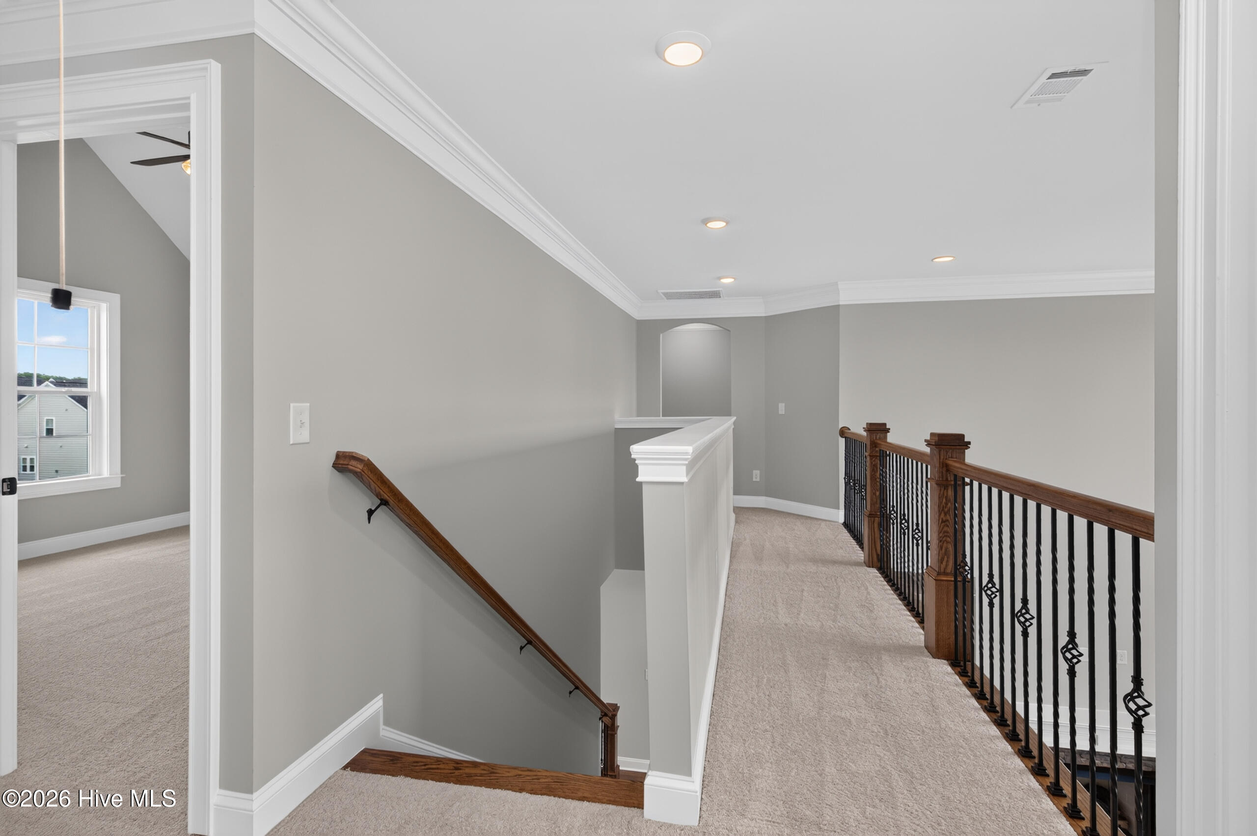 448 Woodlawn Street Property Photo 30