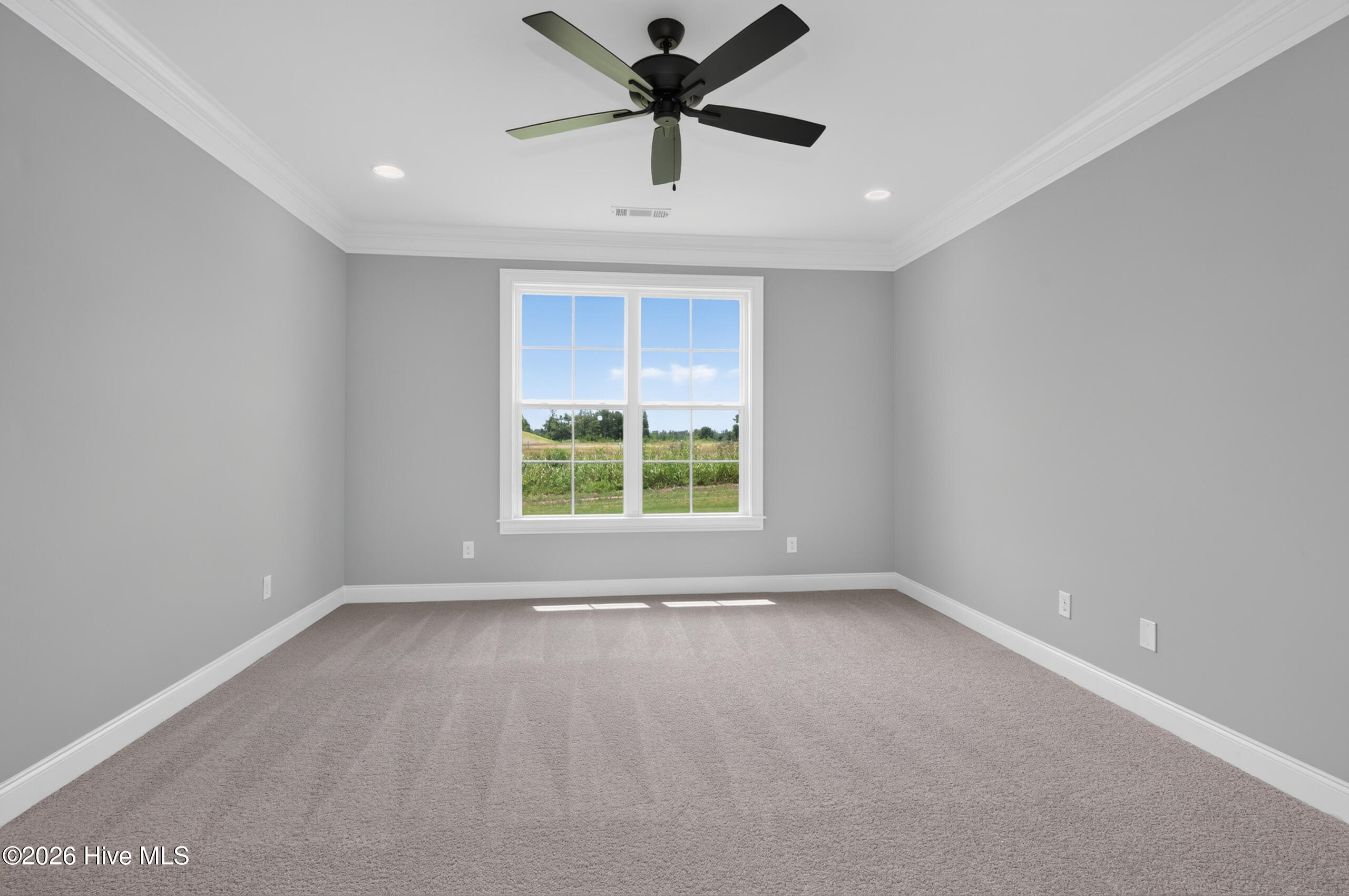 448 Woodlawn Street Property Photo 32