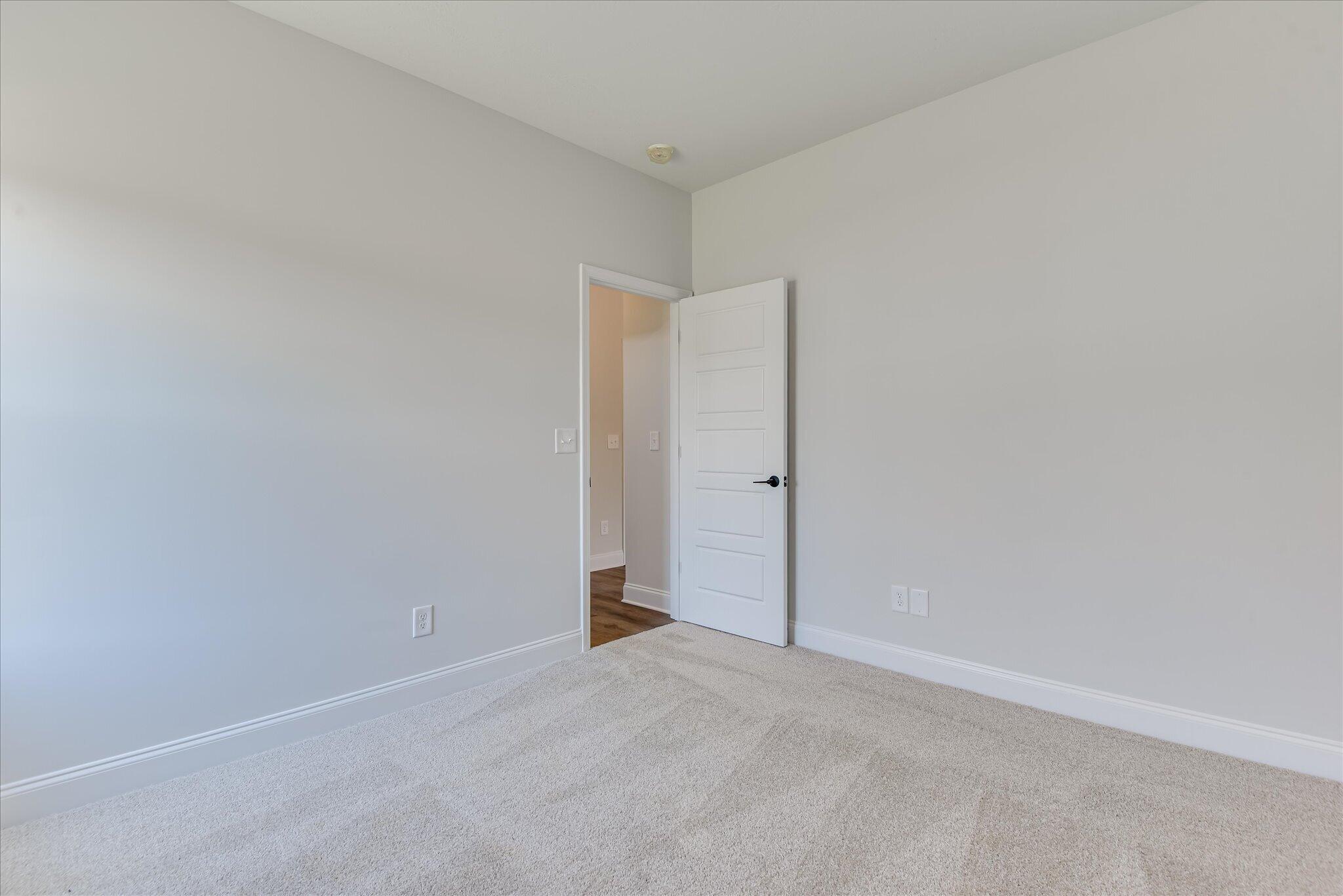 3301 Tracker Lane Property Photo 31
