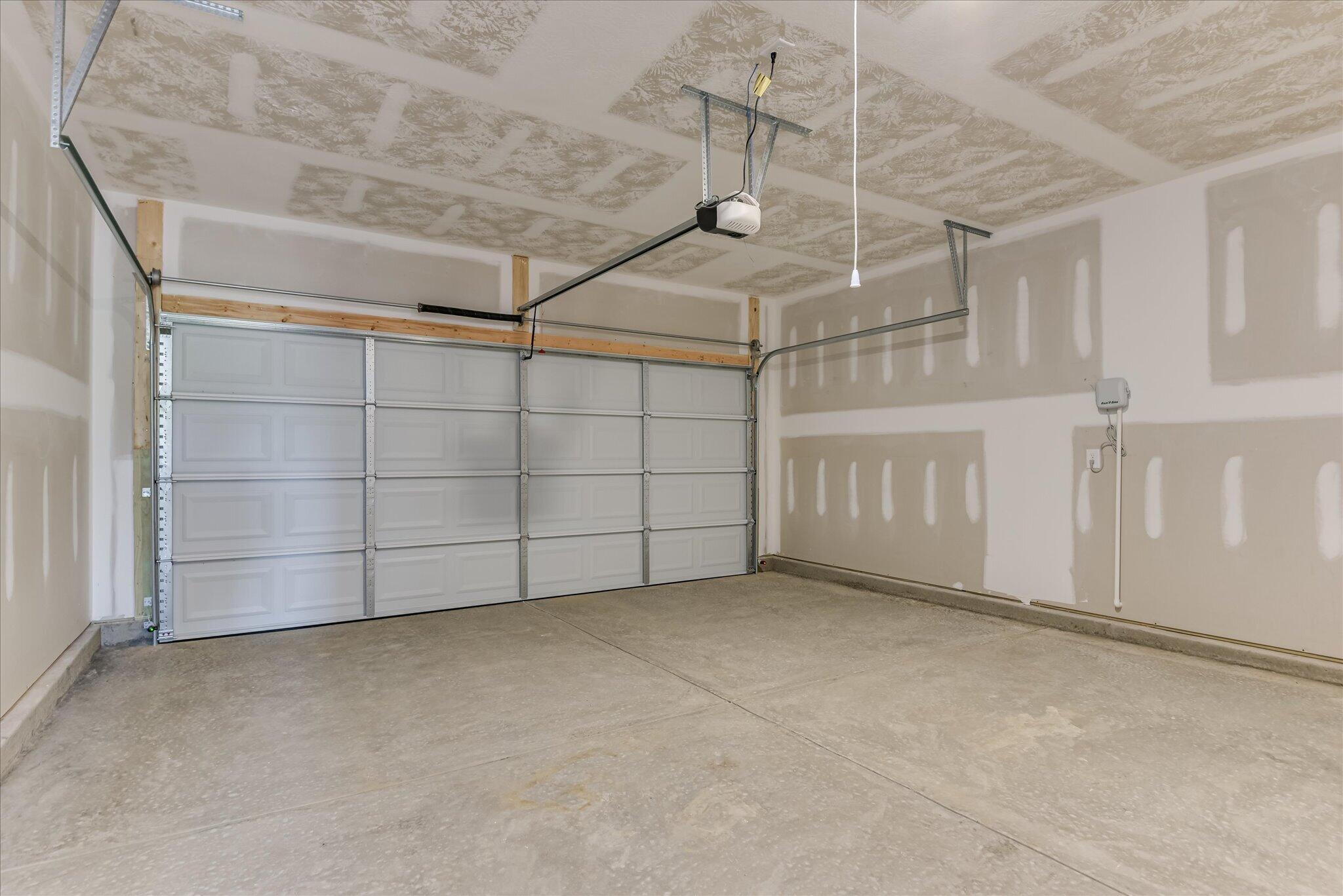3301 Tracker Lane Property Photo 35