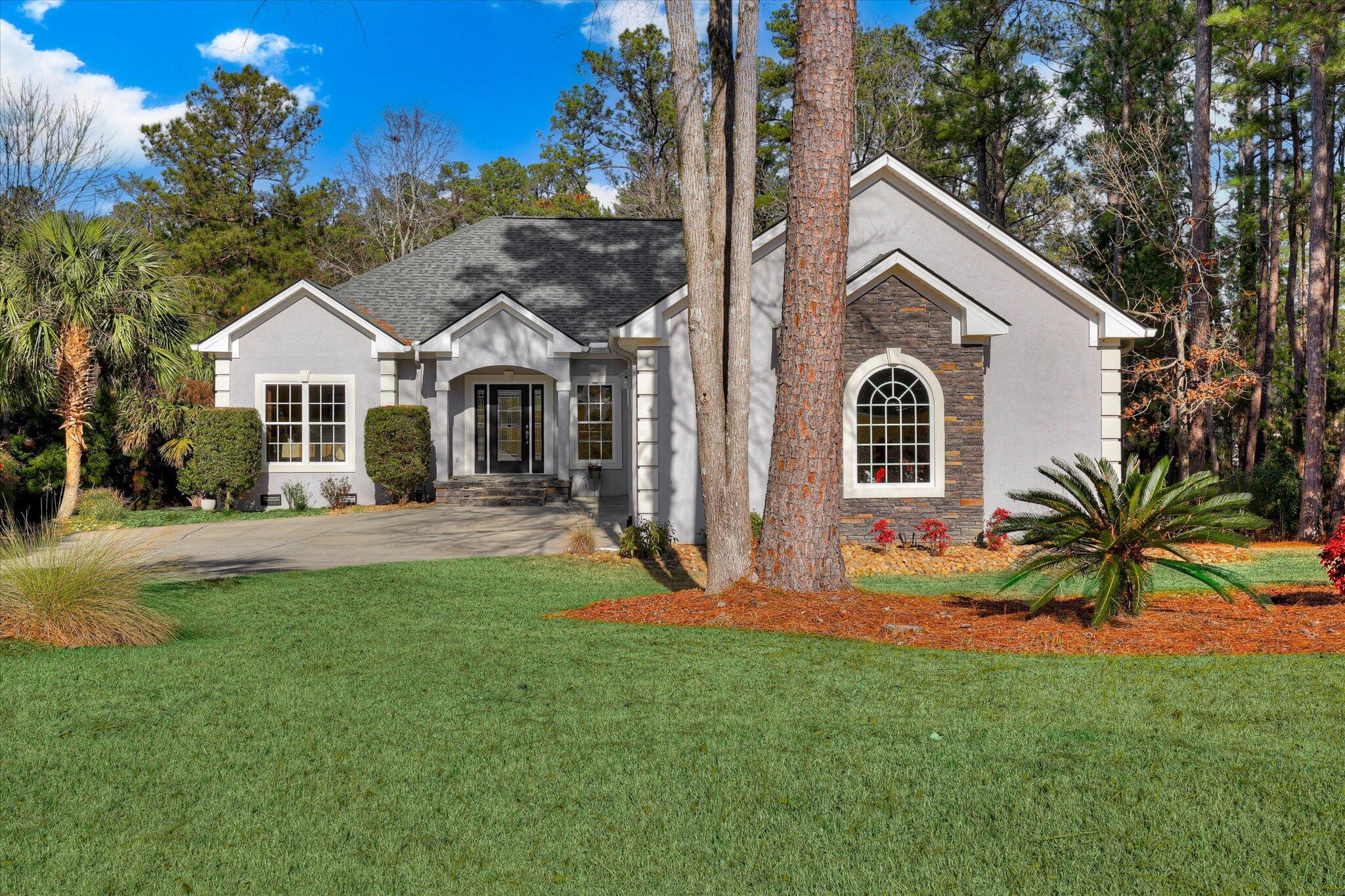 205 Pirates Cove Property Photo 1