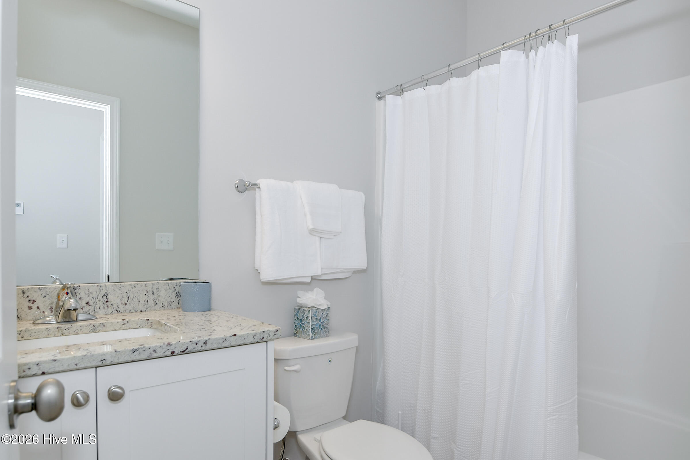 101 Constitution Circle B Property Photo 16