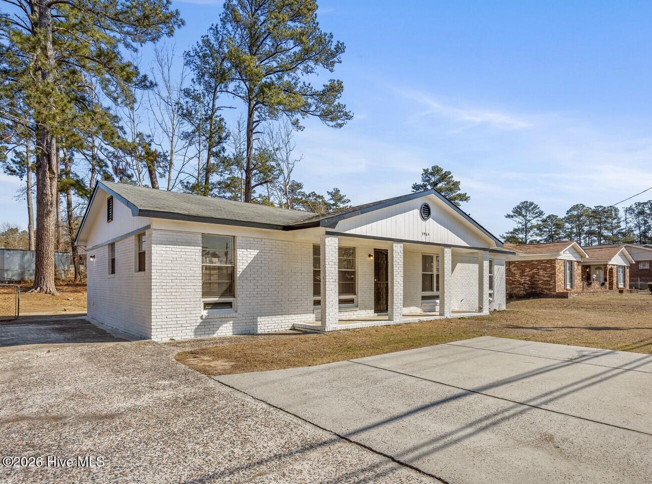2965 Meadowbrook Drive Property Photo 1
