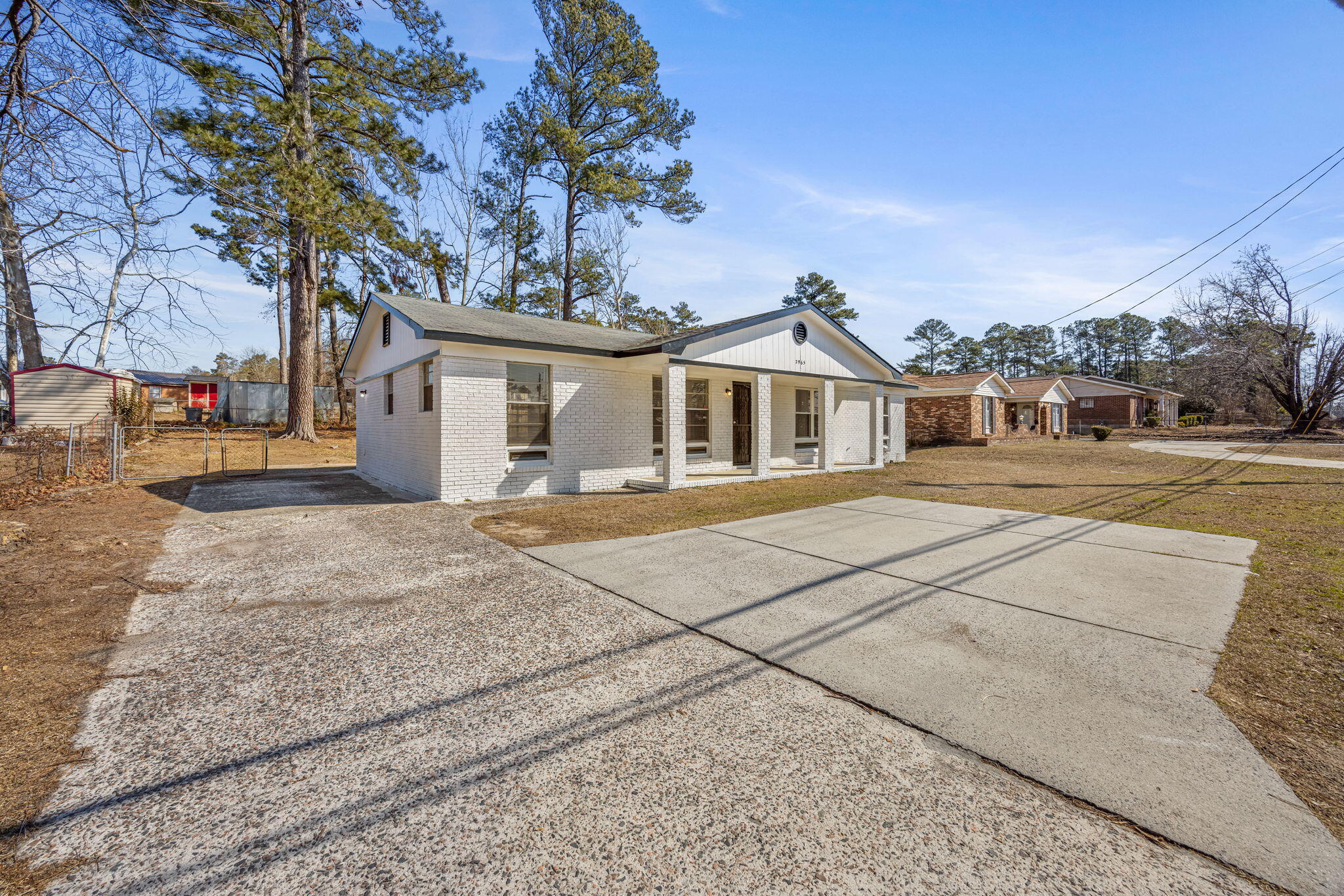 2965 Meadowbrook Drive Property Photo 2