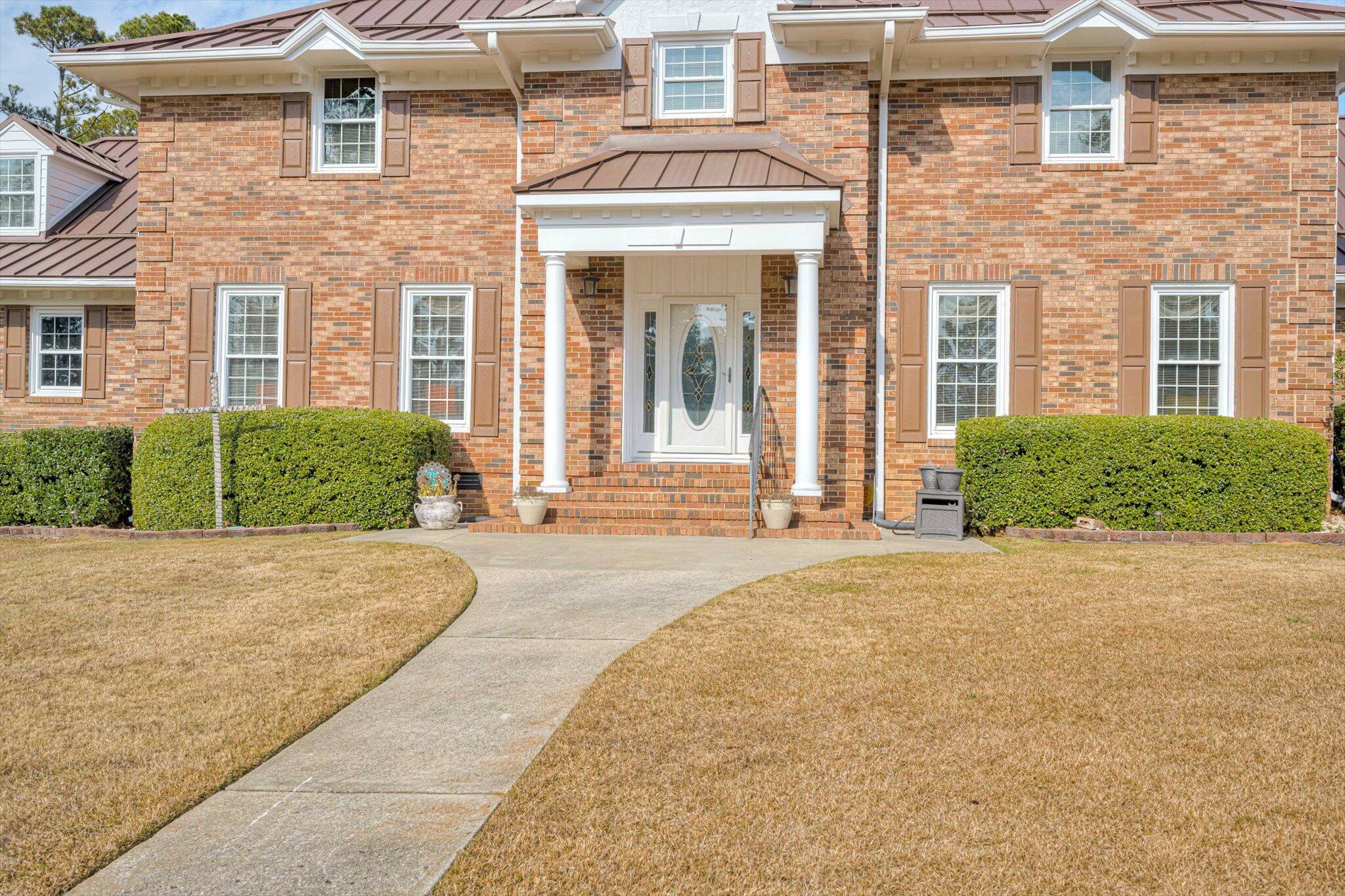 10 Fox Creek Drive Property Photo 2