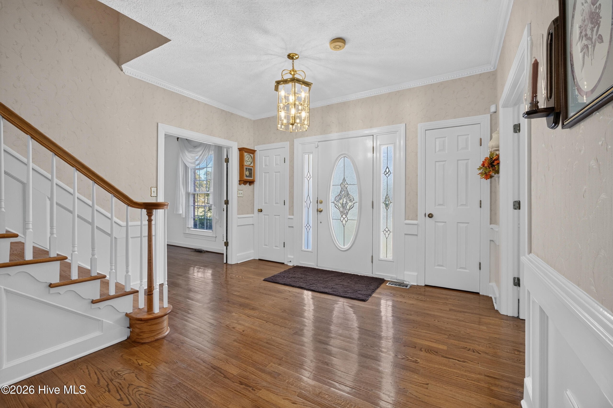 10 Fox Creek Drive Property Photo 3