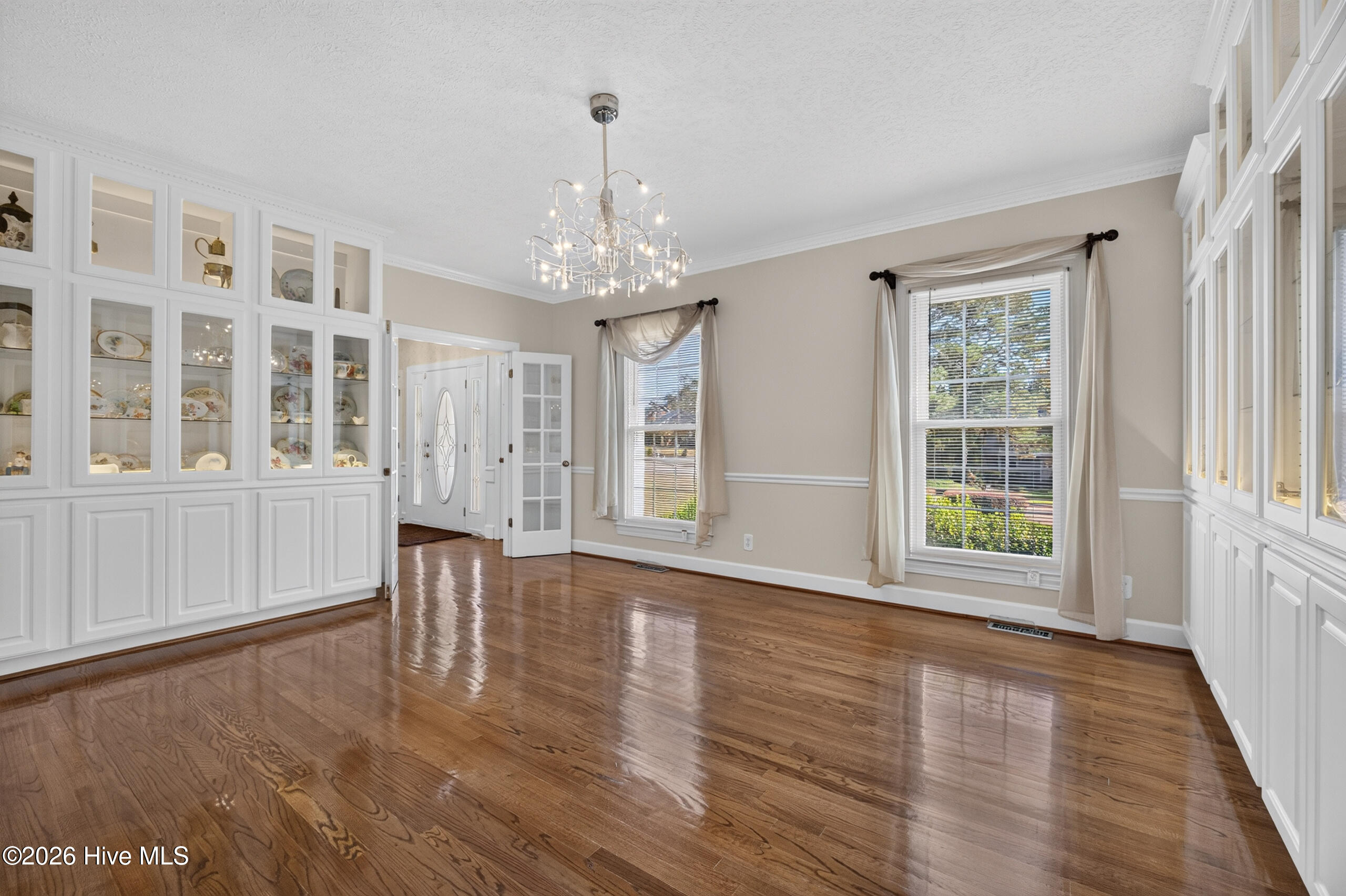 10 Fox Creek Drive Property Photo 6