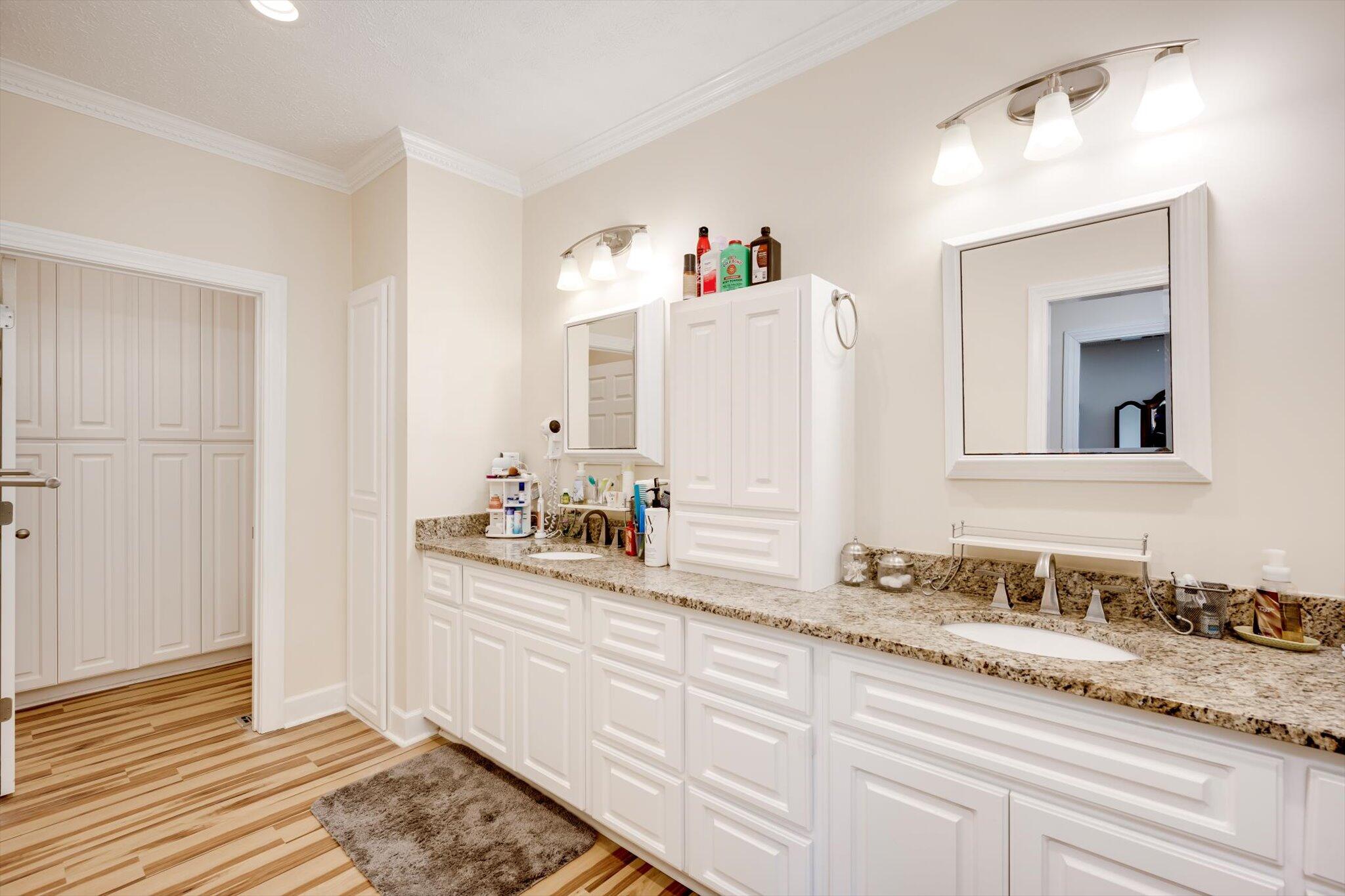 10 Fox Creek Drive Property Photo 19