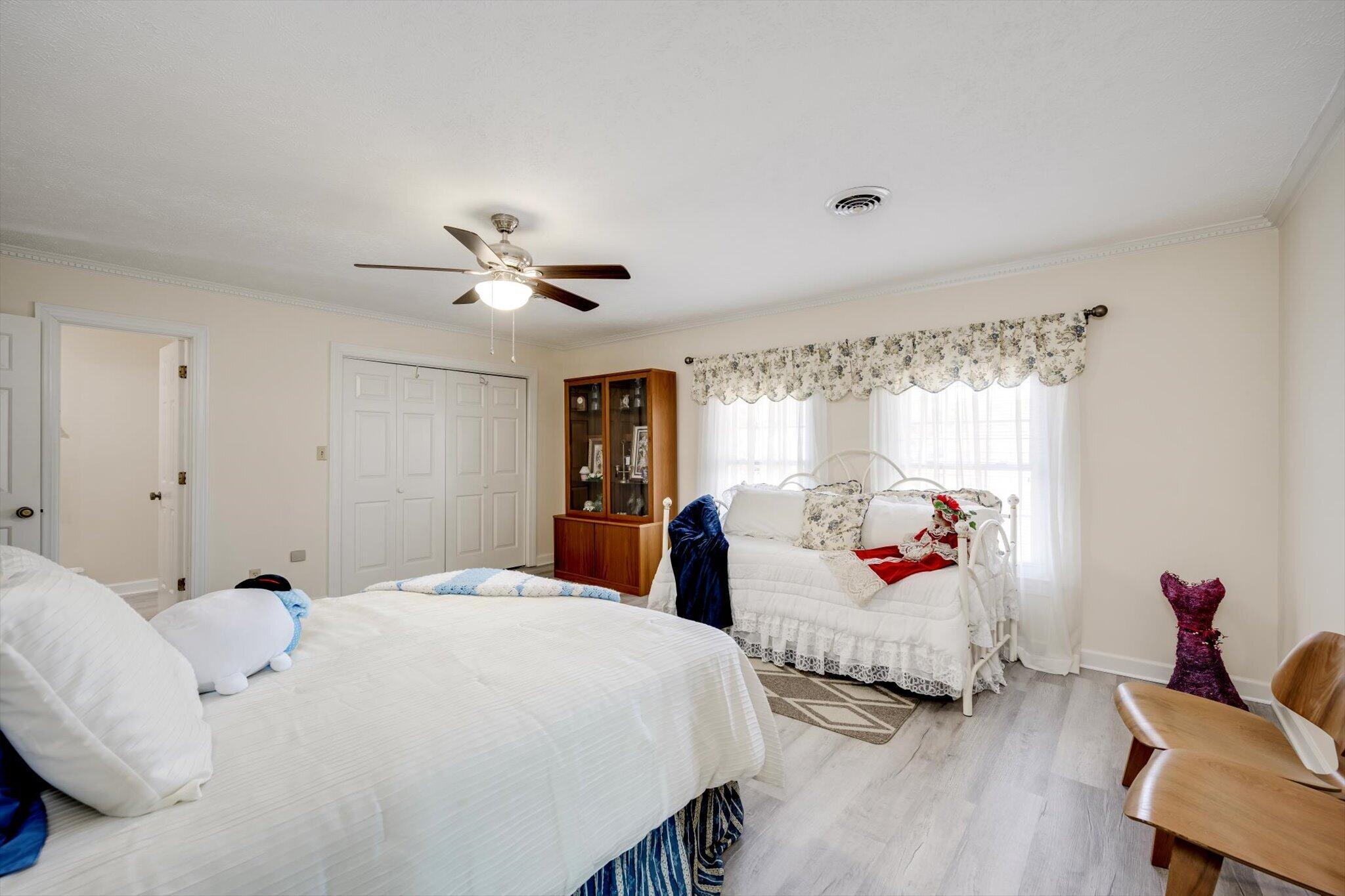 10 Fox Creek Drive Property Photo 31