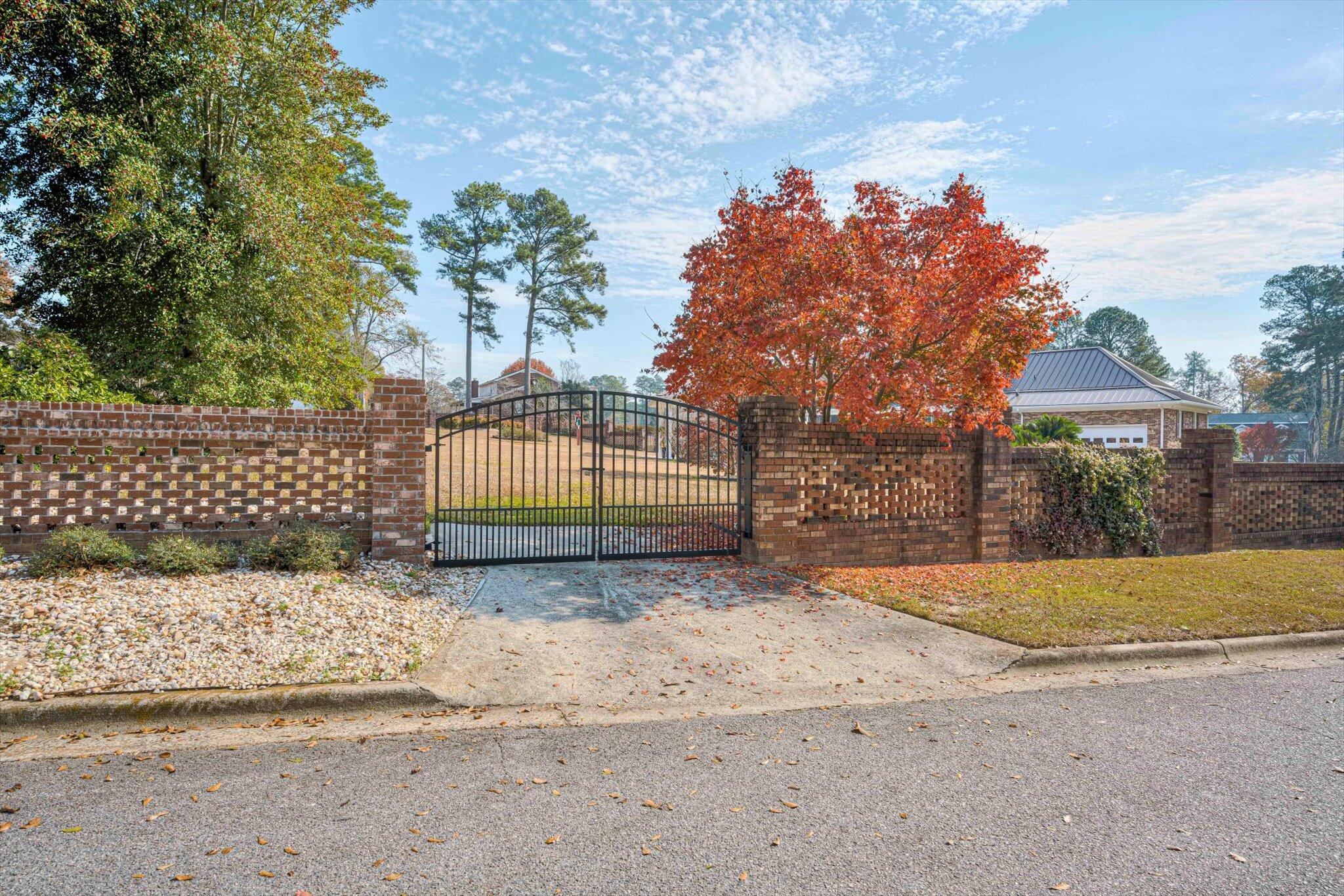 10 Fox Creek Drive Property Photo 55