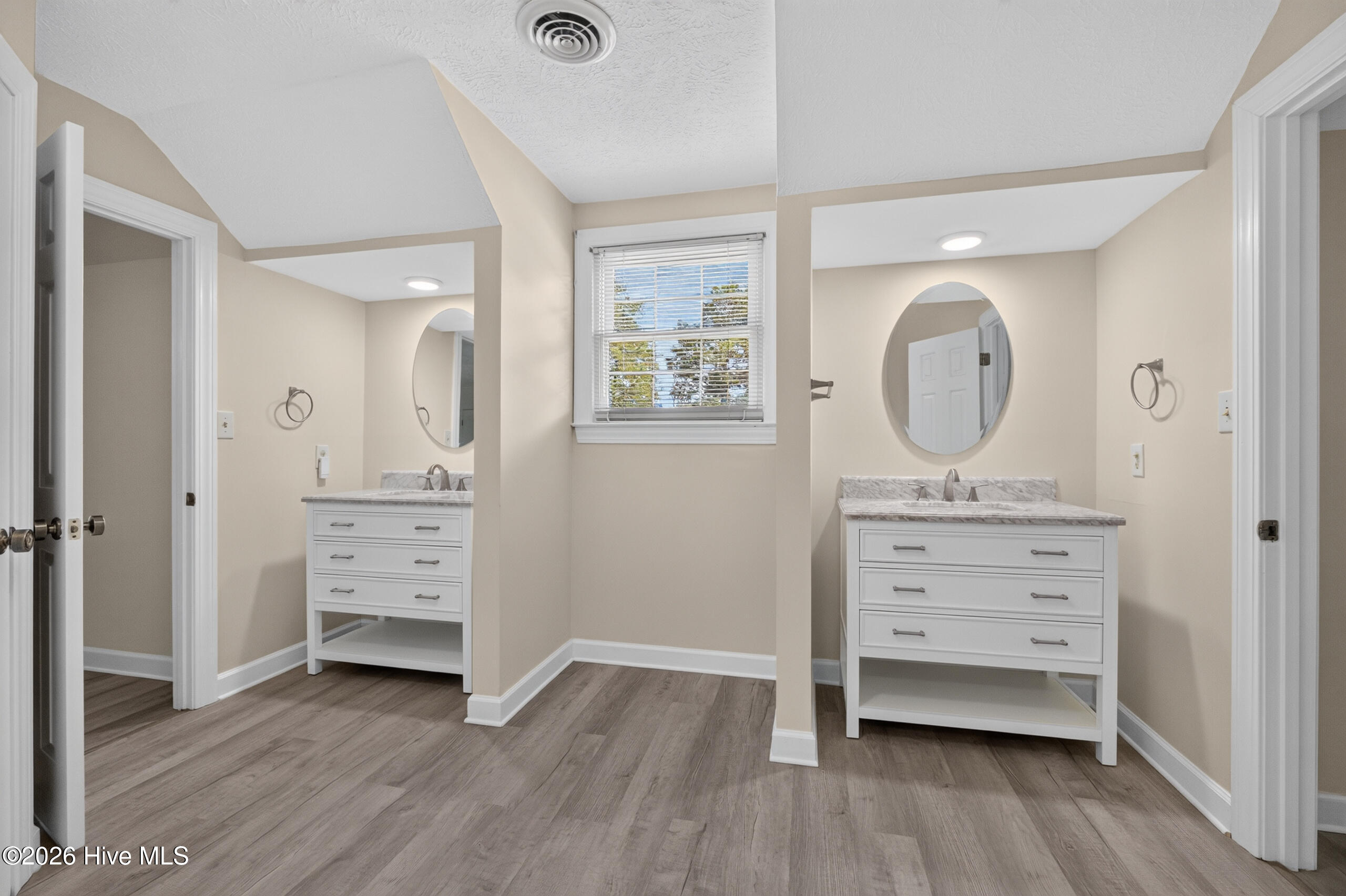 10 Fox Creek Drive Property Photo 101
