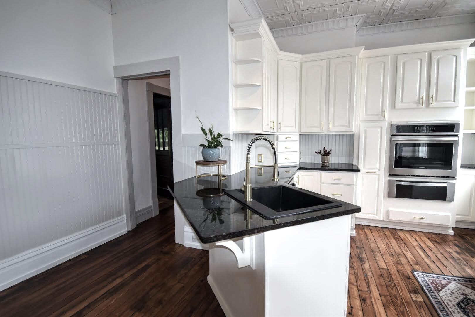 826 Georgia Avenue Property Photo 17