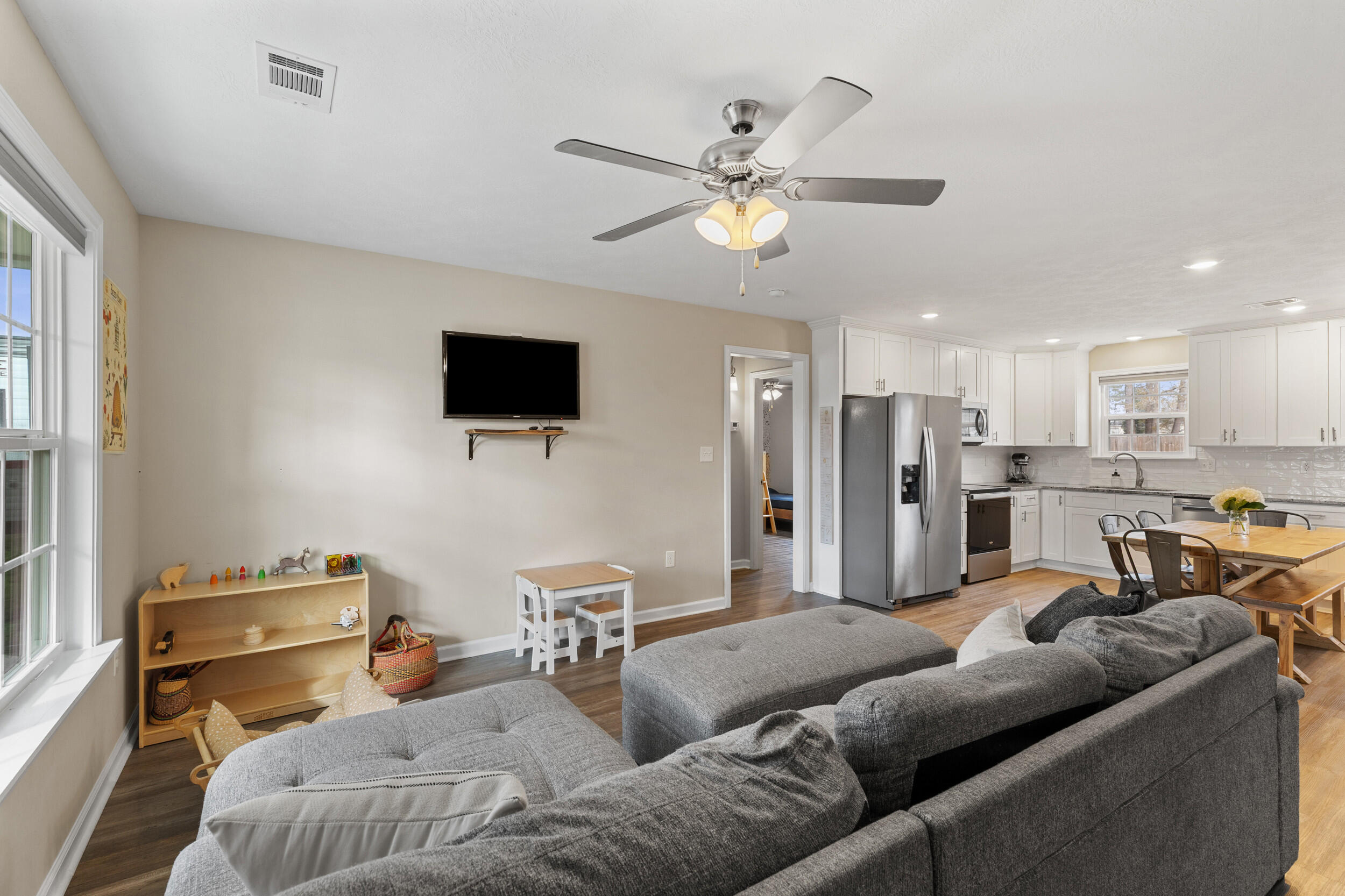 109 Matthews Street Property Photo 5