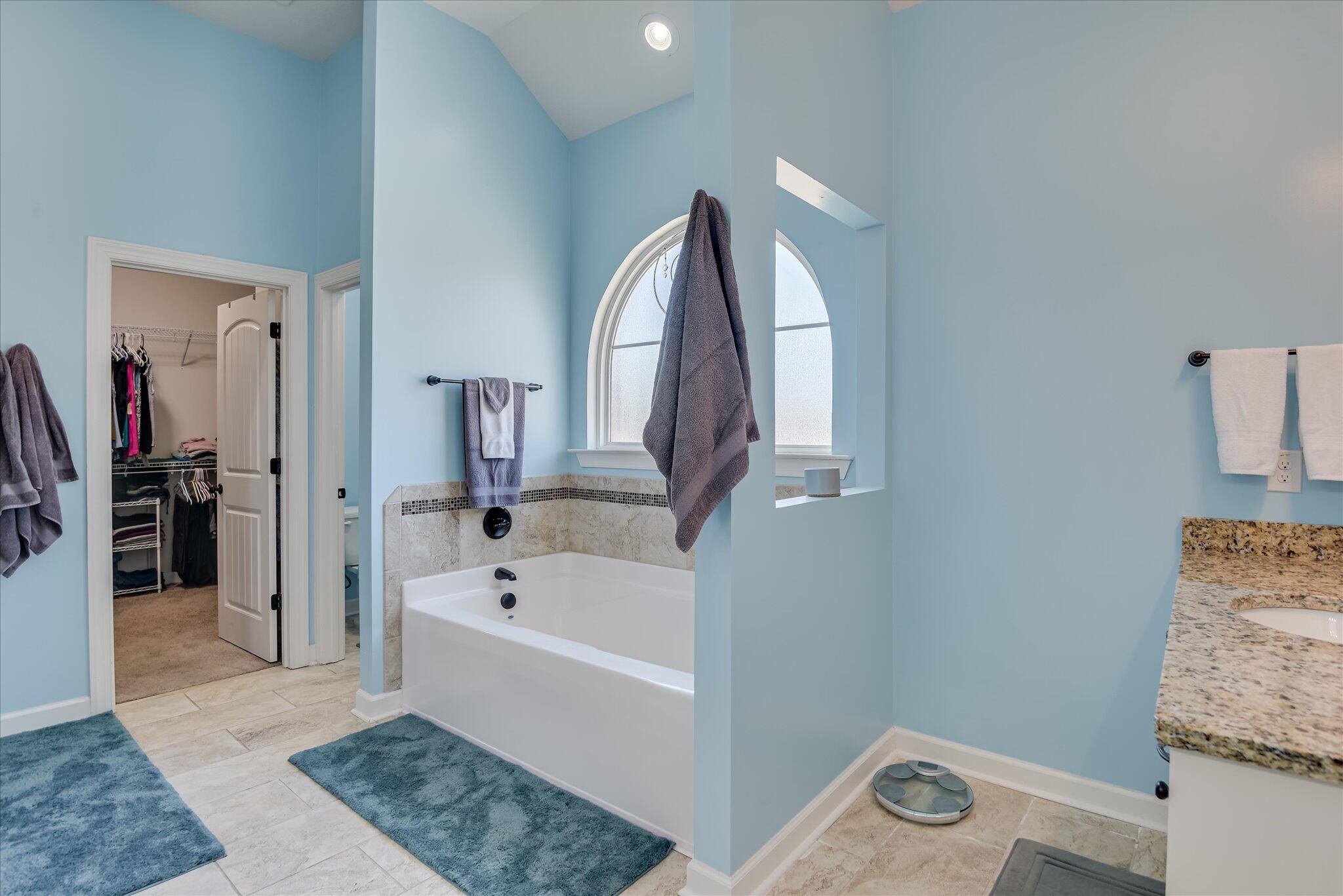 440 Bellingham Drive Property Photo 31